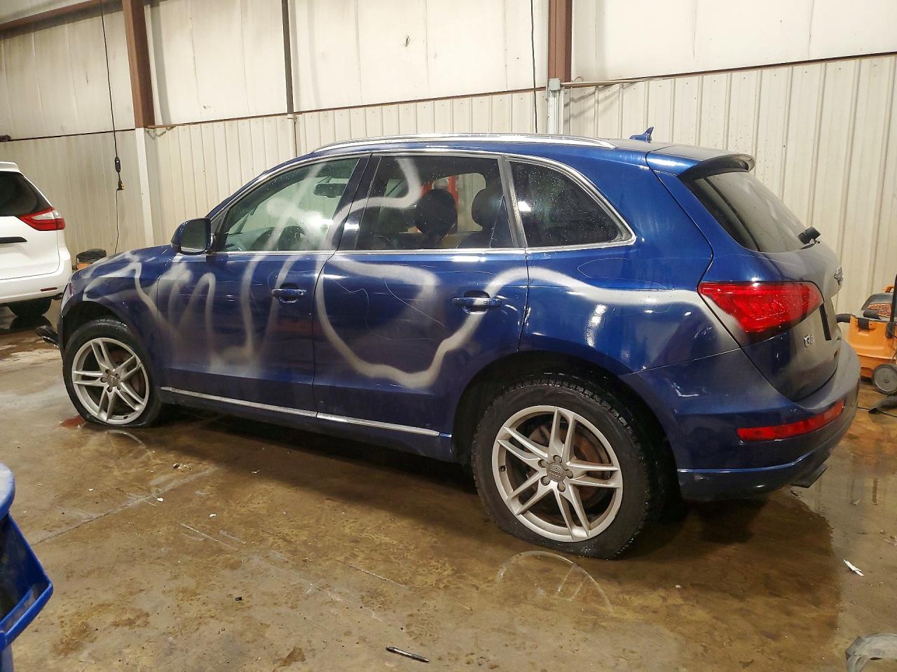 2013 Audi Q5 Premium Plus Blue vin: WA1LFAFP9DA060388