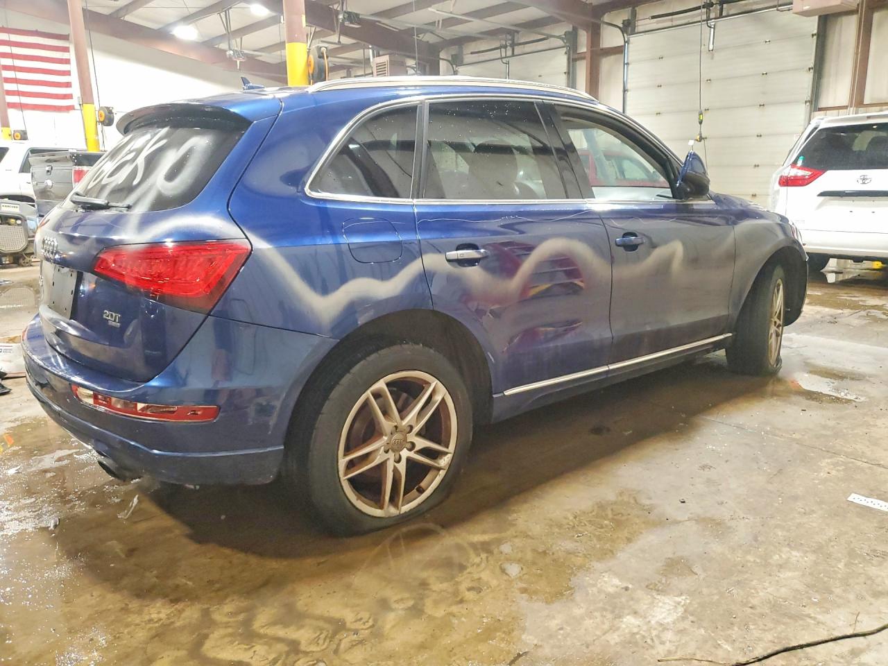 2013 Audi Q5 Premium Plus Blue vin: WA1LFAFP9DA060388