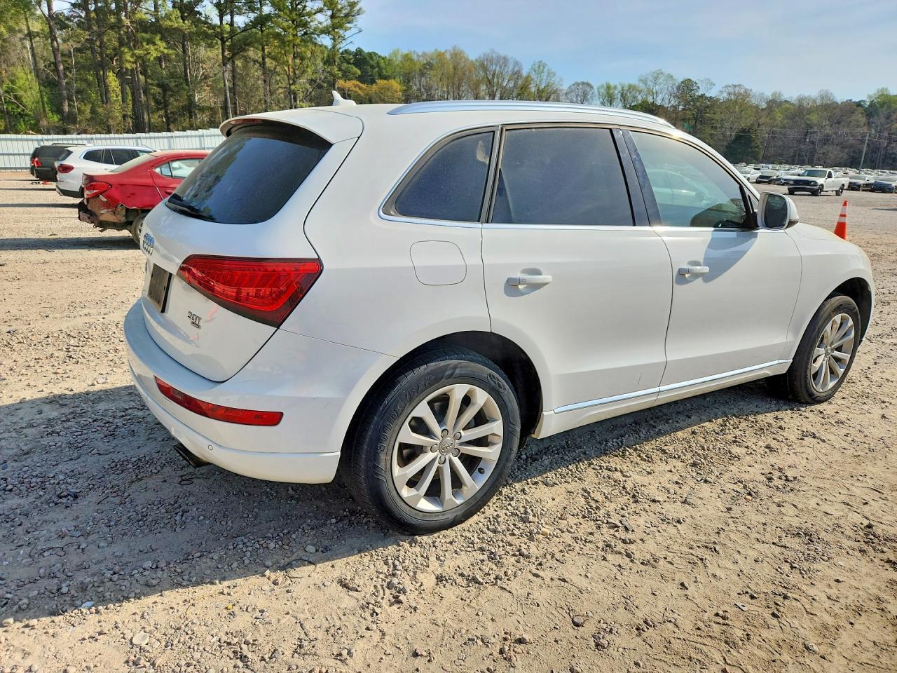 2014 Audi Q5 Premium Plus White vin: WA1LFAFP9EA008602