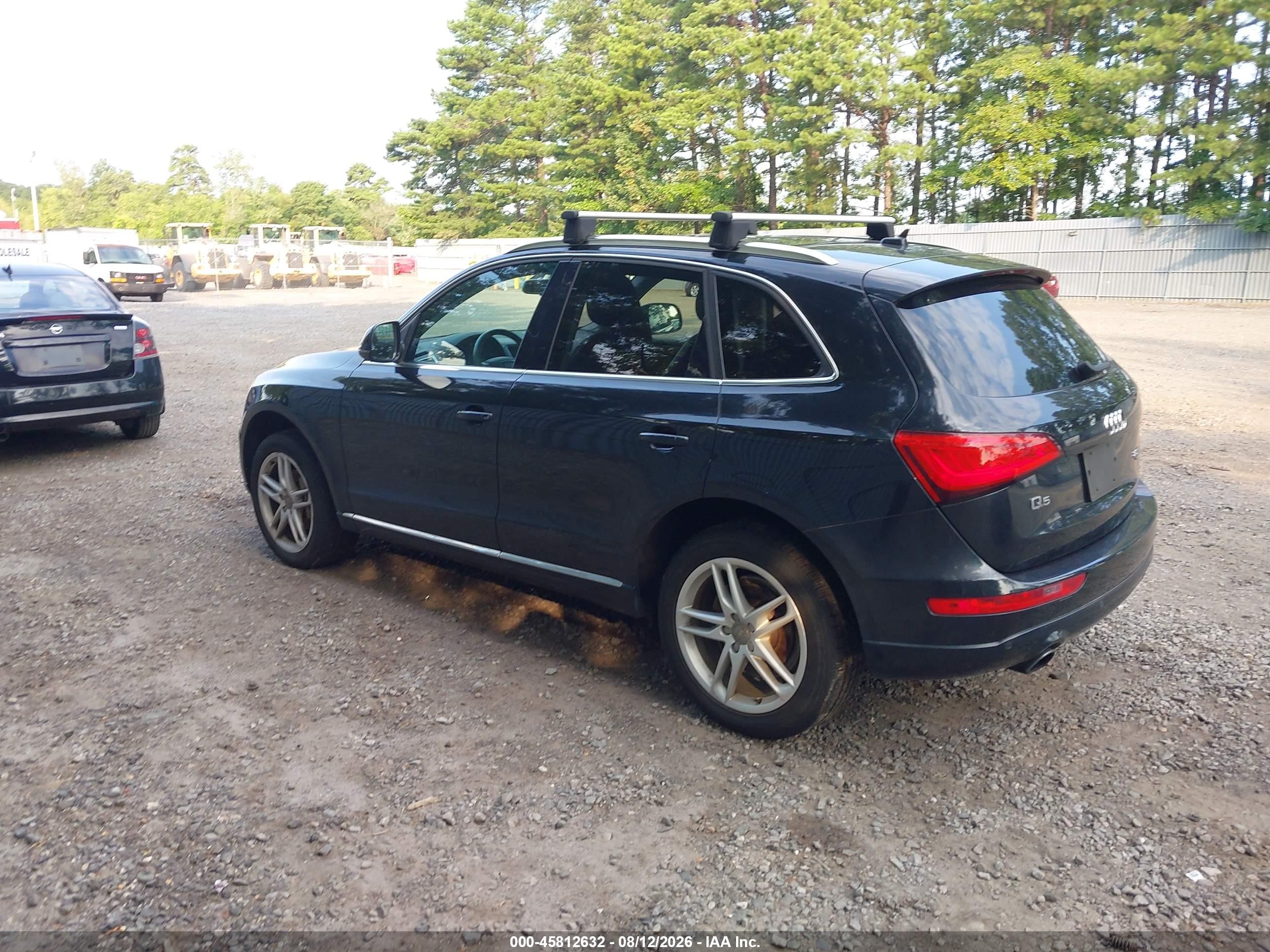 2014 Audi Q5 2.0t Premium Черный vin: WA1LFAFP9EA009734
