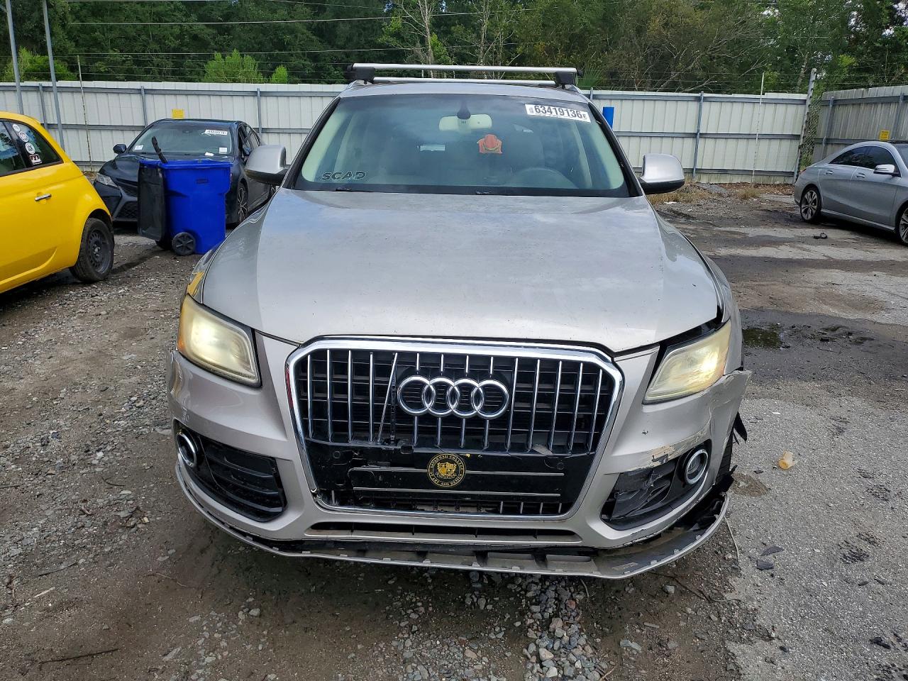 2014 Audi Q5 Premium Plus Tan vin: WA1LFAFP9EA011449