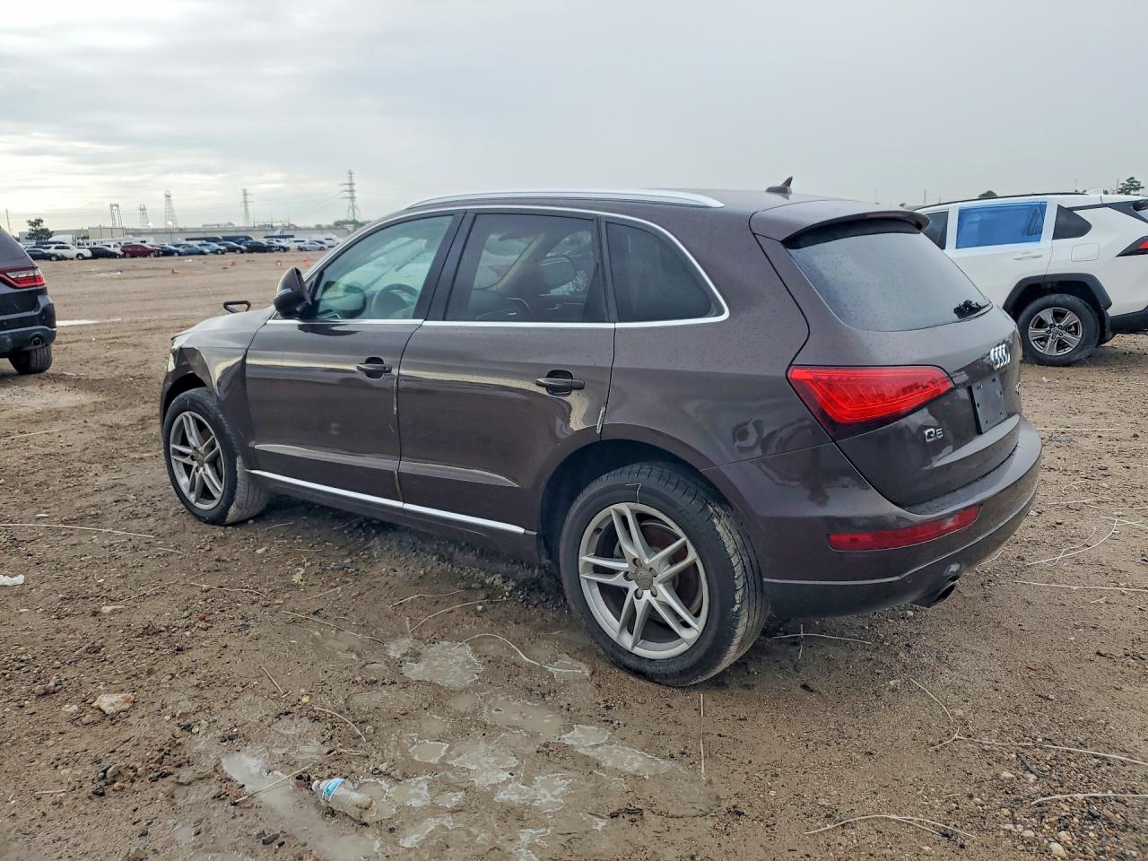 2014 Audi Q5 Premium Plus Brown vin: WA1LFAFP9EA019230