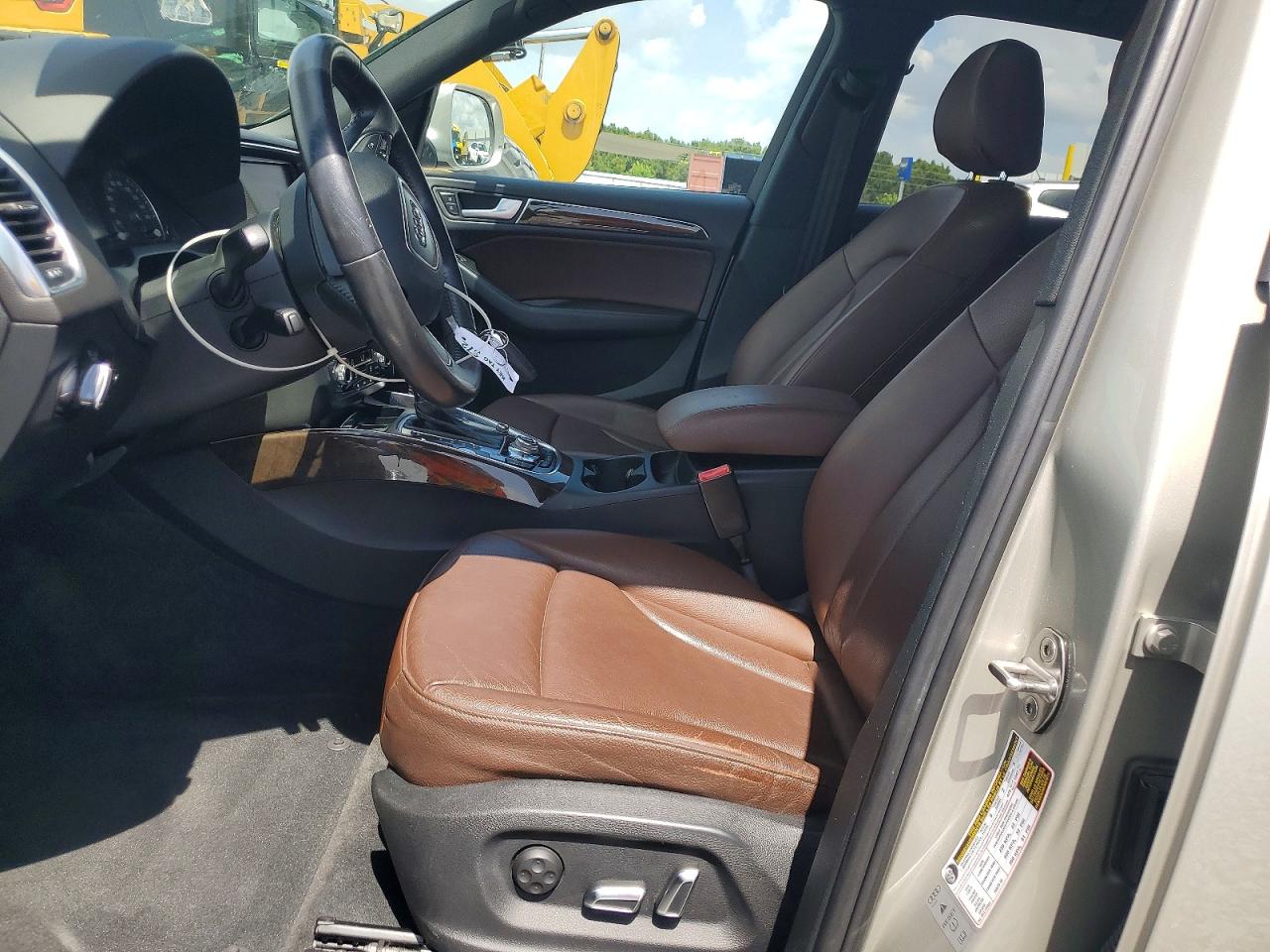 2014 Audi Q5 Premium Plus Beige vin: WA1LFAFP9EA020068