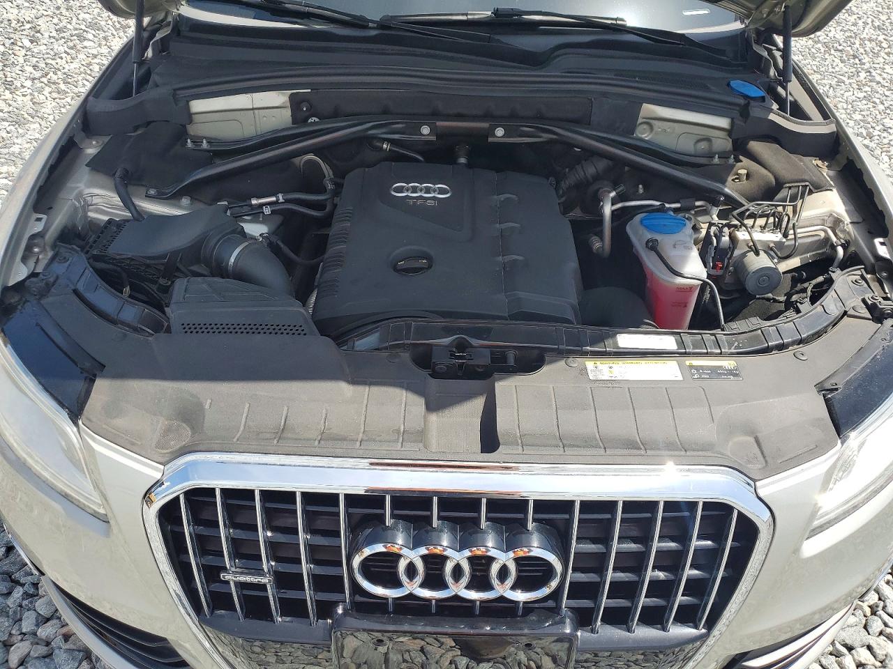 2014 Audi Q5 Premium Plus Beige vin: WA1LFAFP9EA020068