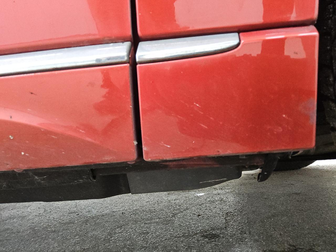 2014 Audi Q5 Premium Plus Orange vin: WA1LFAFP9EA028879 Damage: Right Rocker Panel, Heavy Scratch, 1/2 To 1 Inch