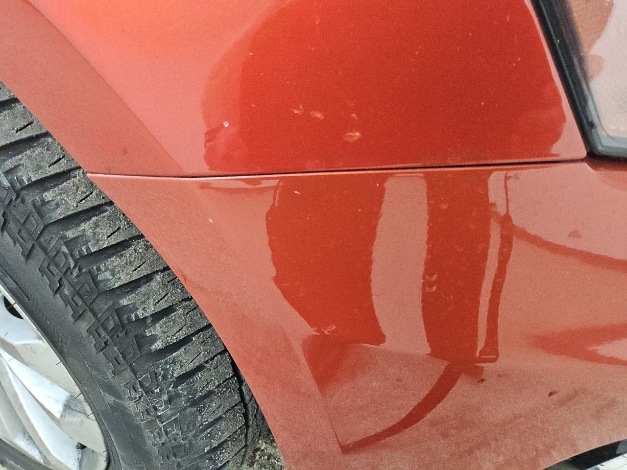 2014 Audi Q5 Premium Plus Orange vin: WA1LFAFP9EA028879 Damage: Front Bumper, Heavy Scratch, 1 To 2 Inches