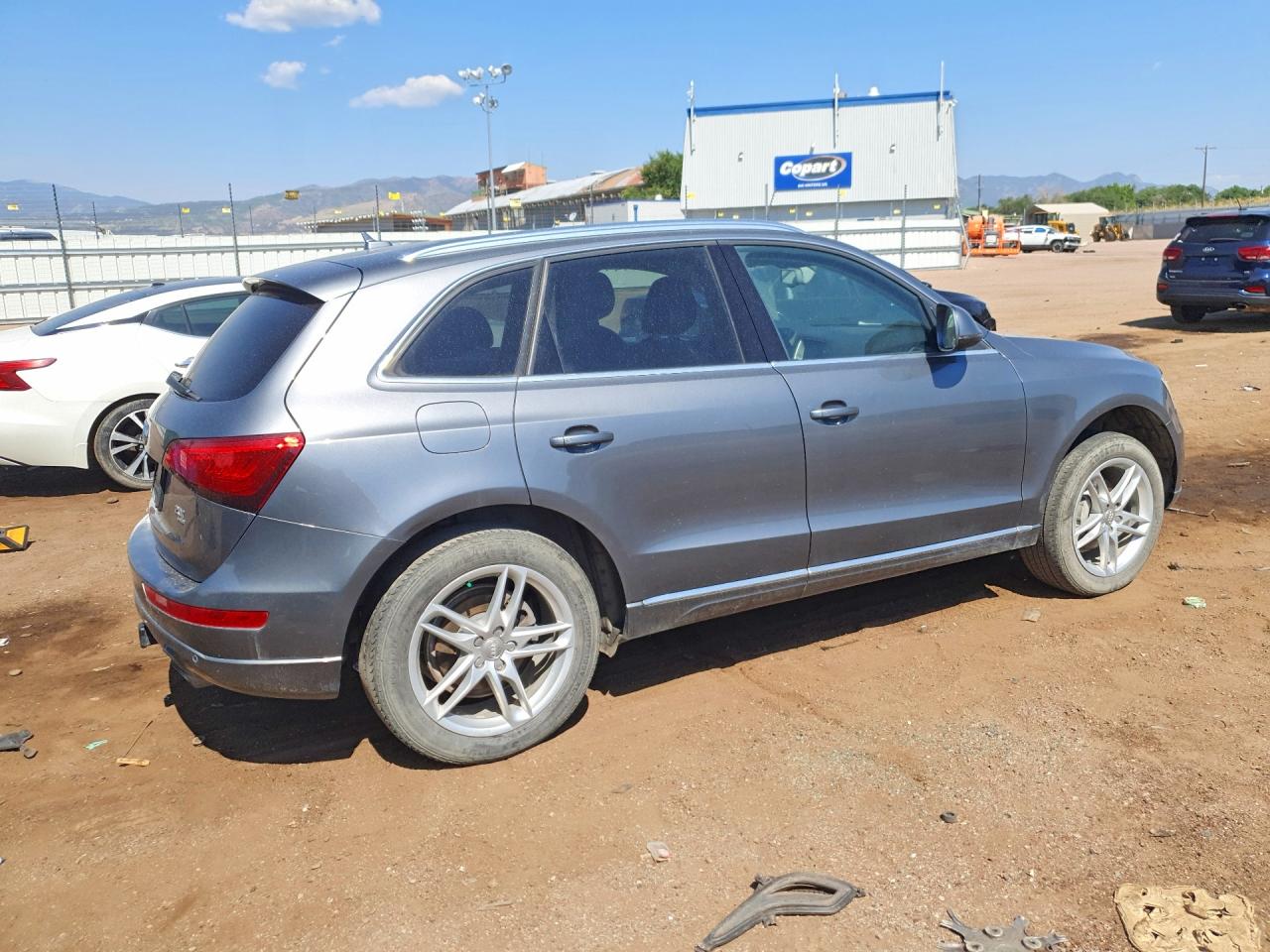 2014 Audi Q5 Premium Plus Gray vin: WA1LFAFP9EA081694
