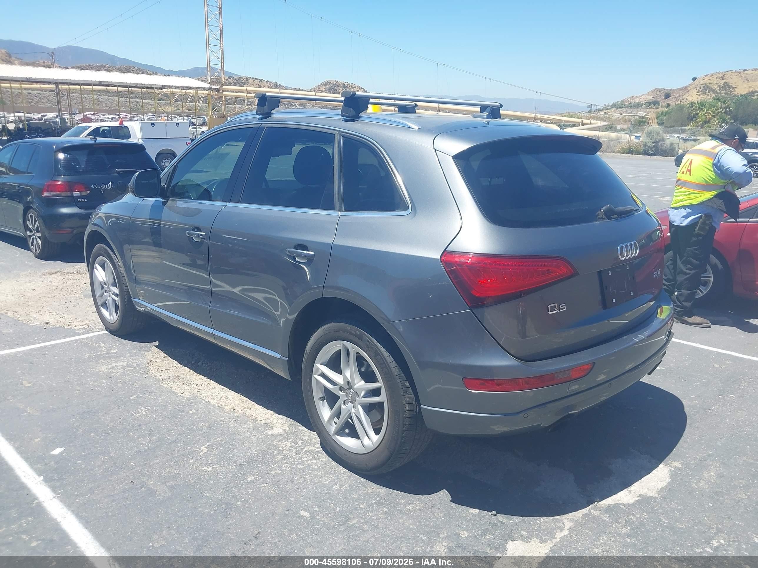 2014 Audi Q5 2.0t Premium Gray vin: WA1LFAFP9EA106187