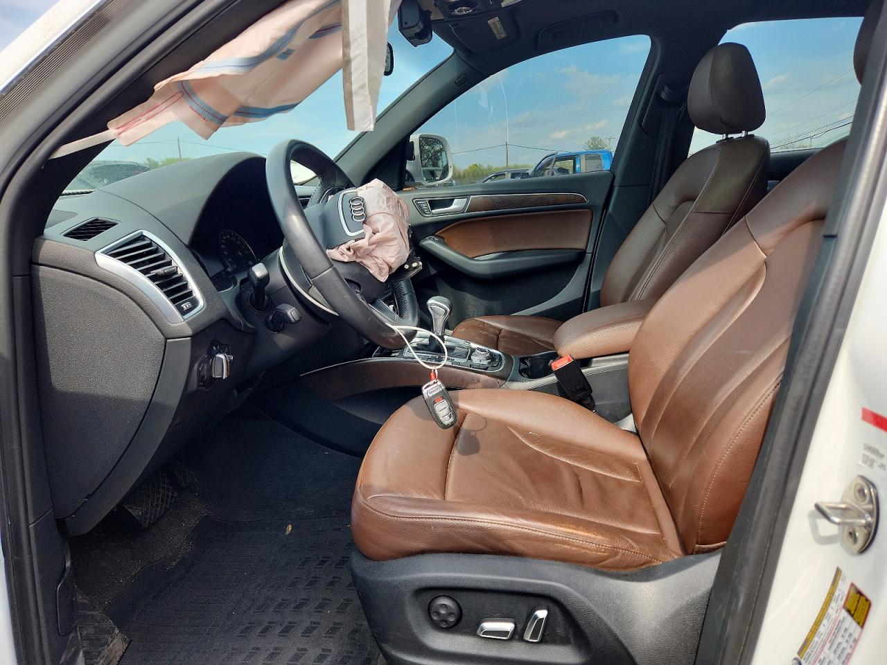 2014 Audi Q5 Premium Plus White vin: WA1LFAFP9EA108554