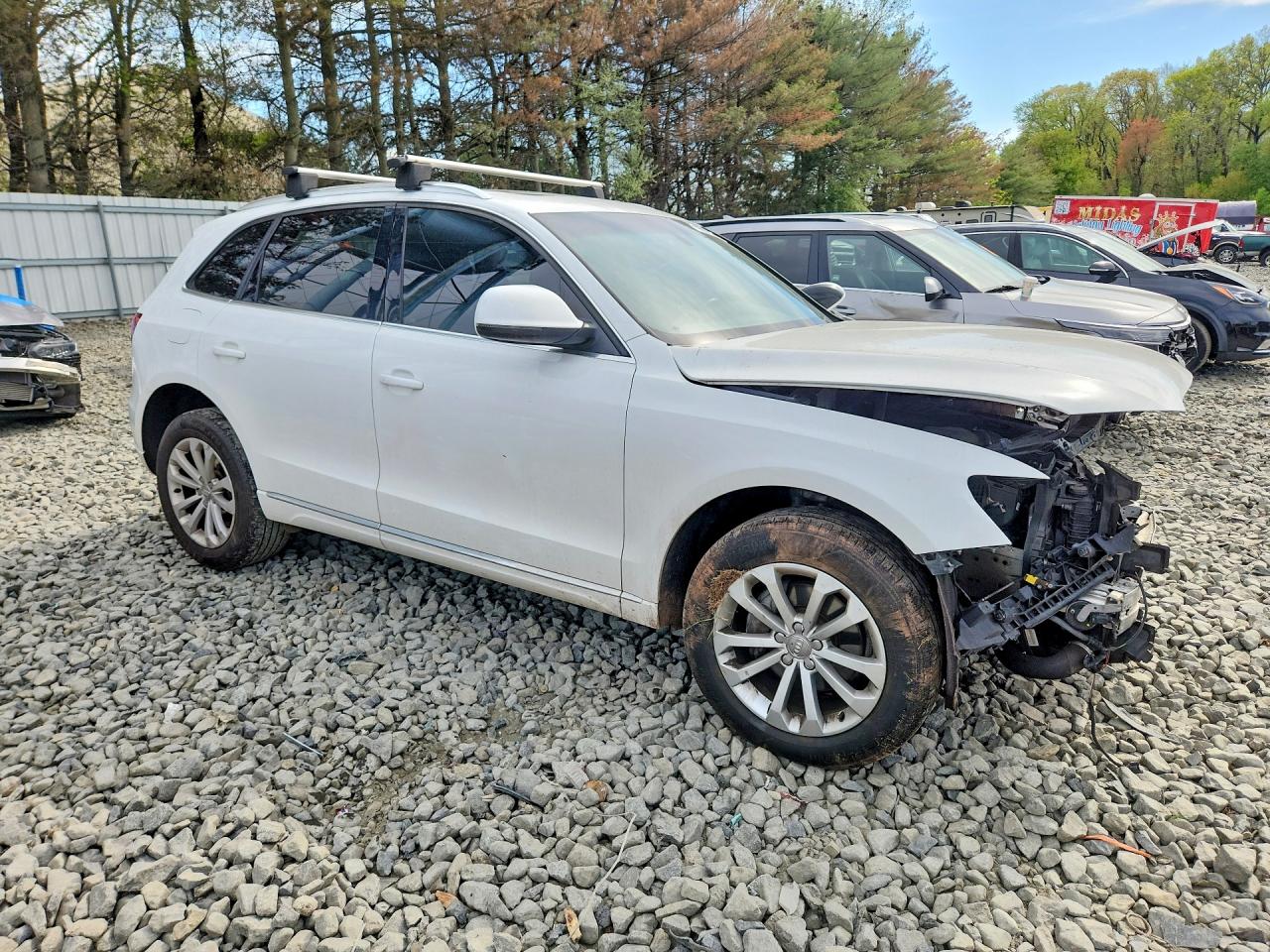 2014 Audi Q5 Premium Plus White vin: WA1LFAFP9EA108554