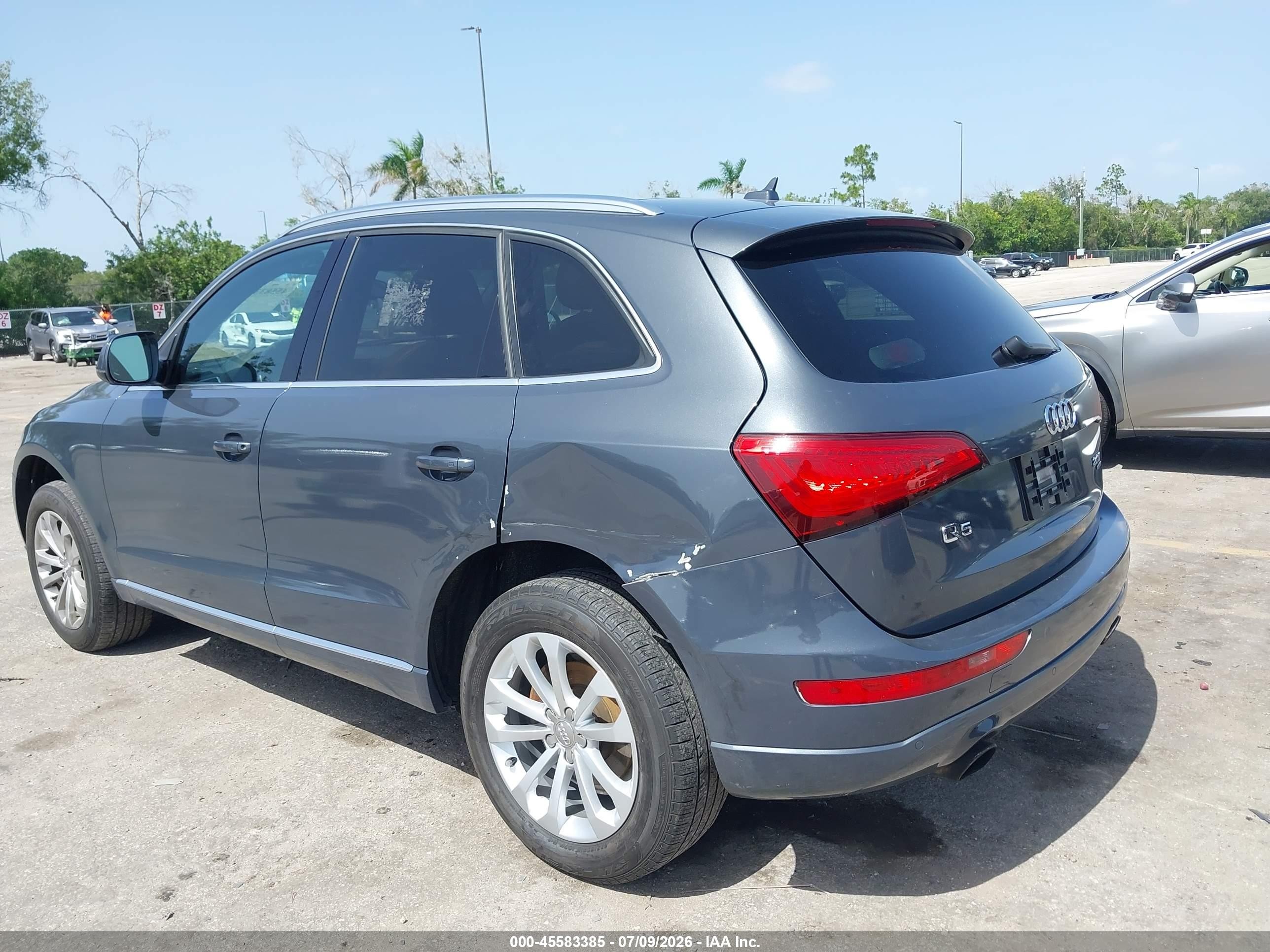 2014 Audi Q5 2.0t Premium Gray vin: WA1LFAFP9EA115777
