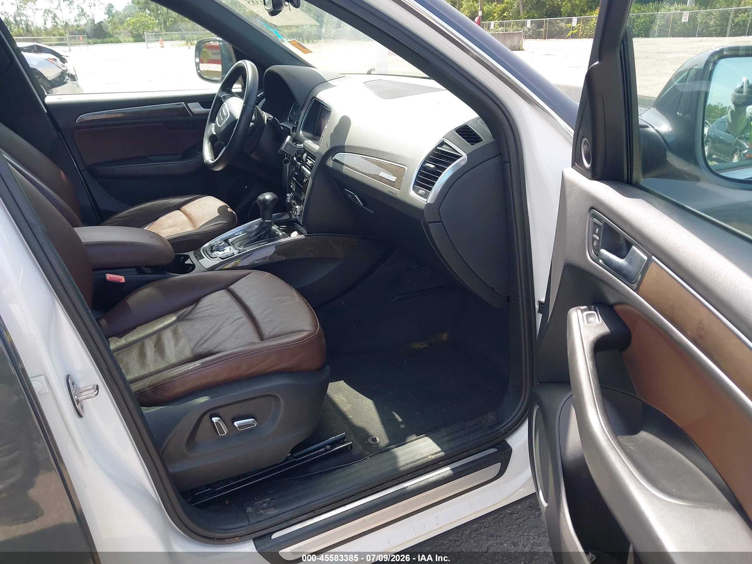 2014 Audi Q5 2.0t Premium Gray vin: WA1LFAFP9EA115777