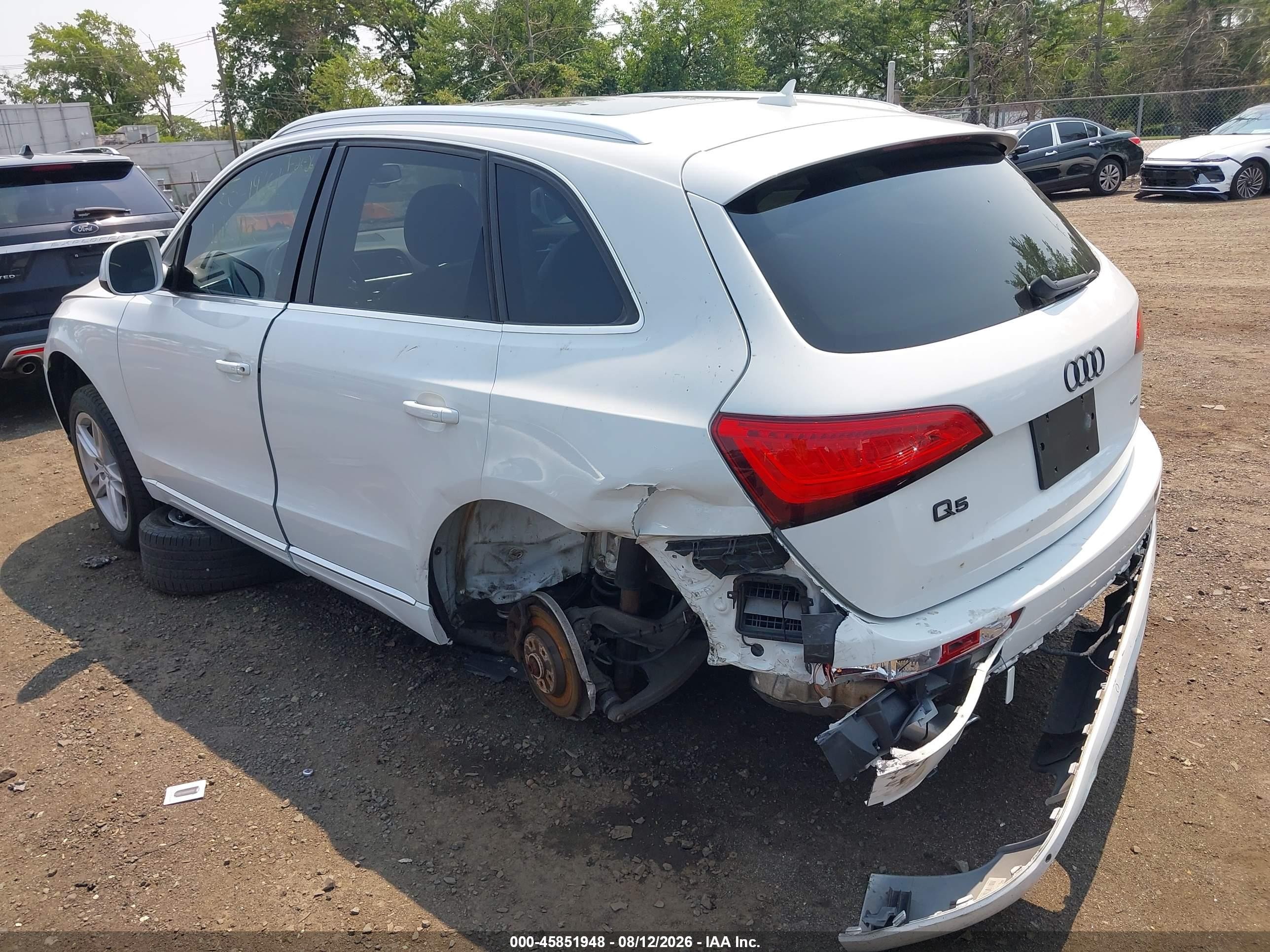 2014 Audi Q5 2.0t Premium White vin: WA1LFAFP9EA120171