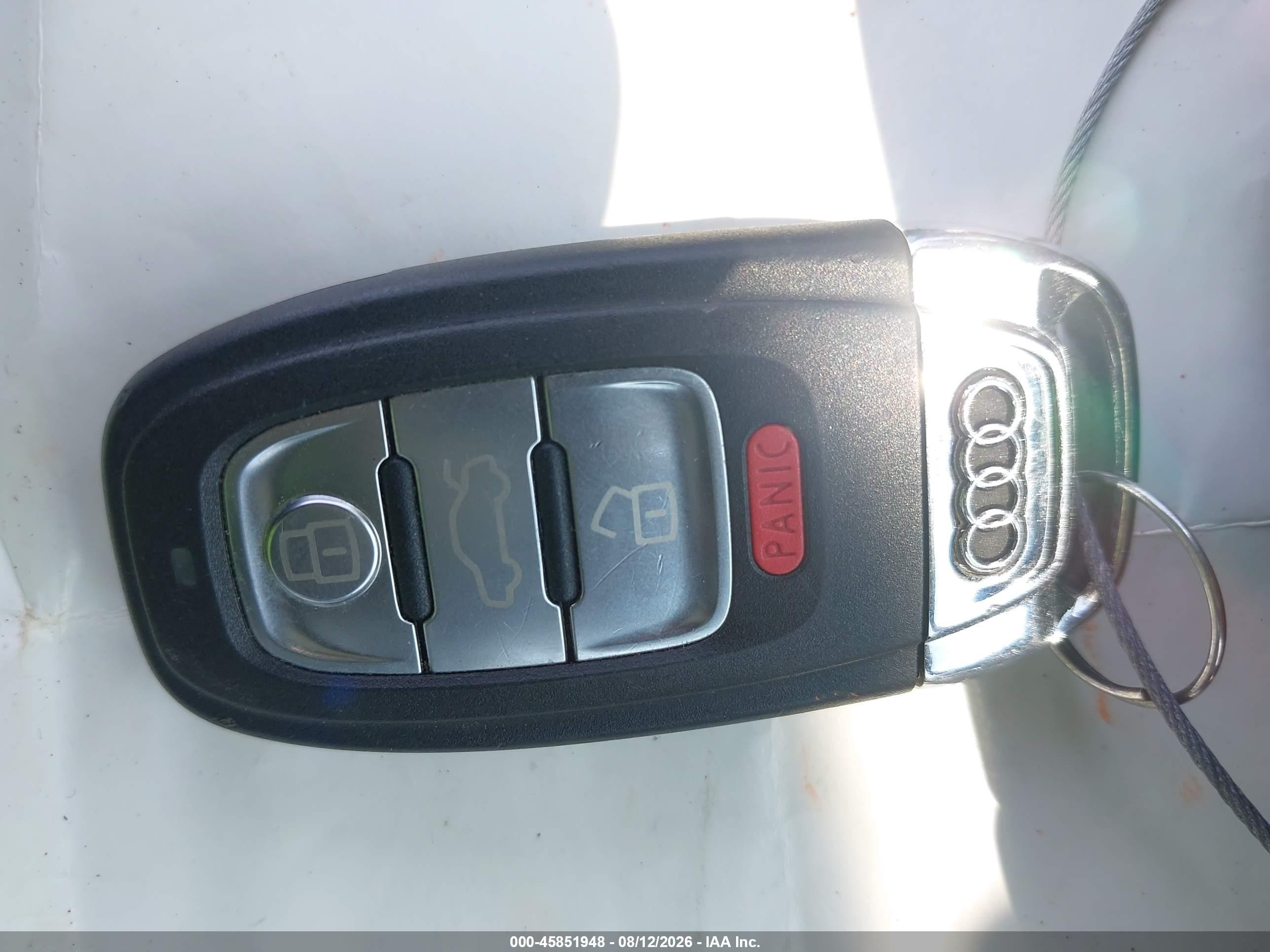 2014 Audi Q5 2.0t Premium White vin: WA1LFAFP9EA120171