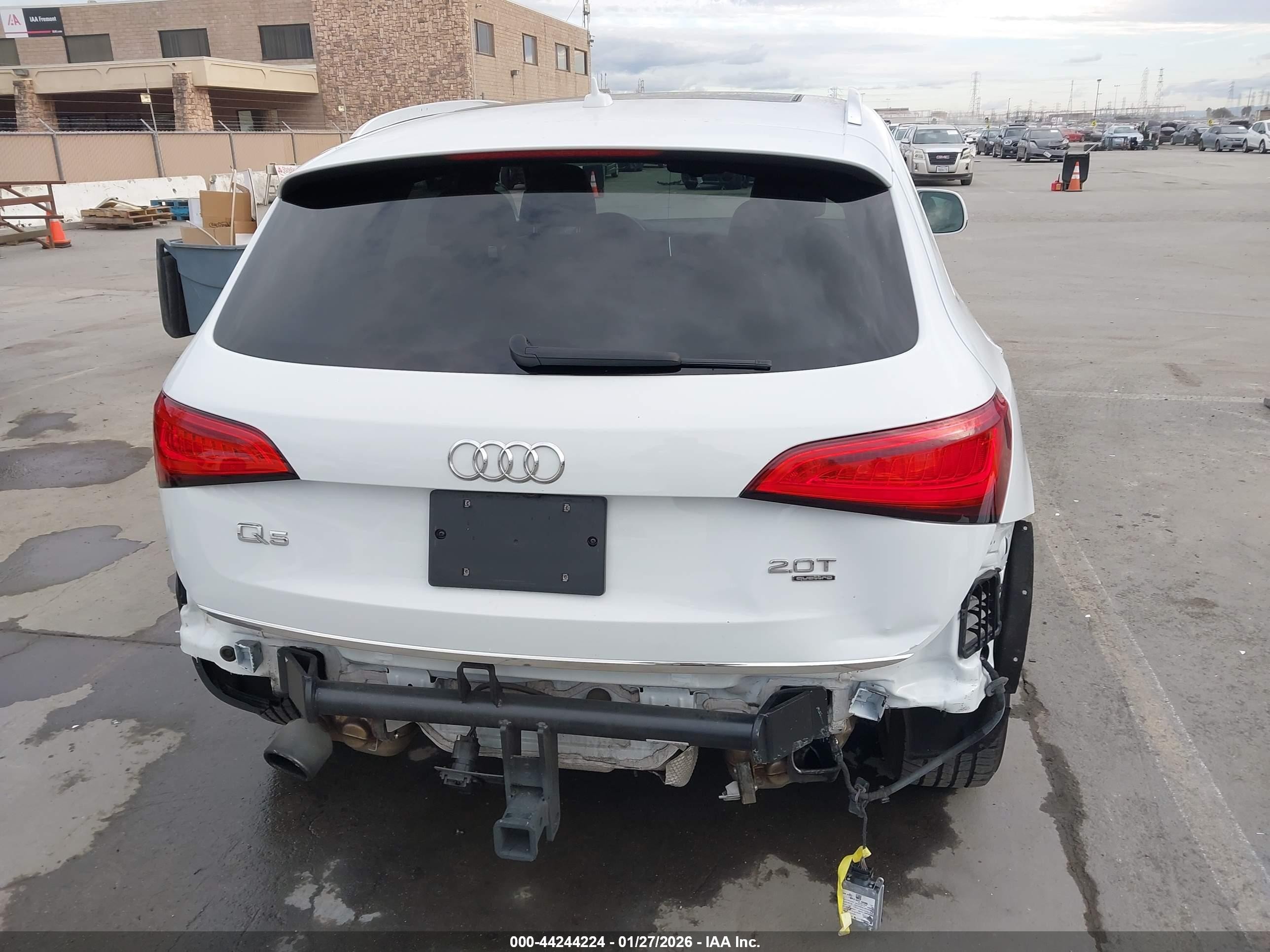 2015 Audi Q5 2.0t Premium White vin: WA1LFAFP9FA055582