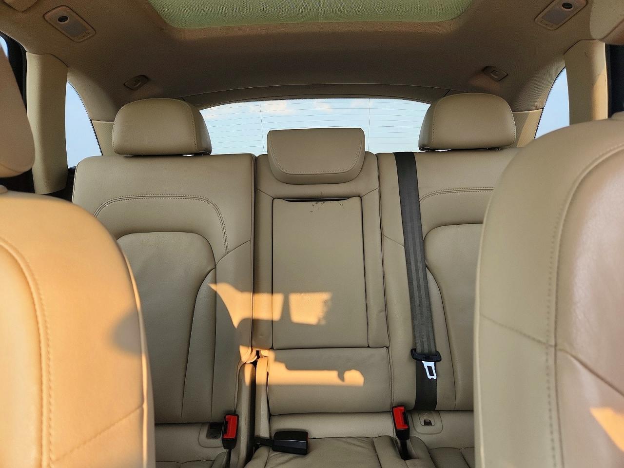 2015 Audi Q5 Premium Plus White vin: WA1LFAFP9FA072334
