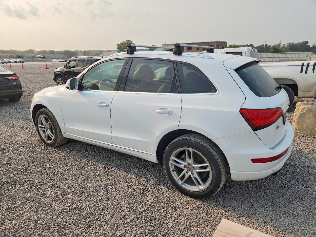 2015 Audi Q5 Premium Plus White vin: WA1LFAFP9FA072334