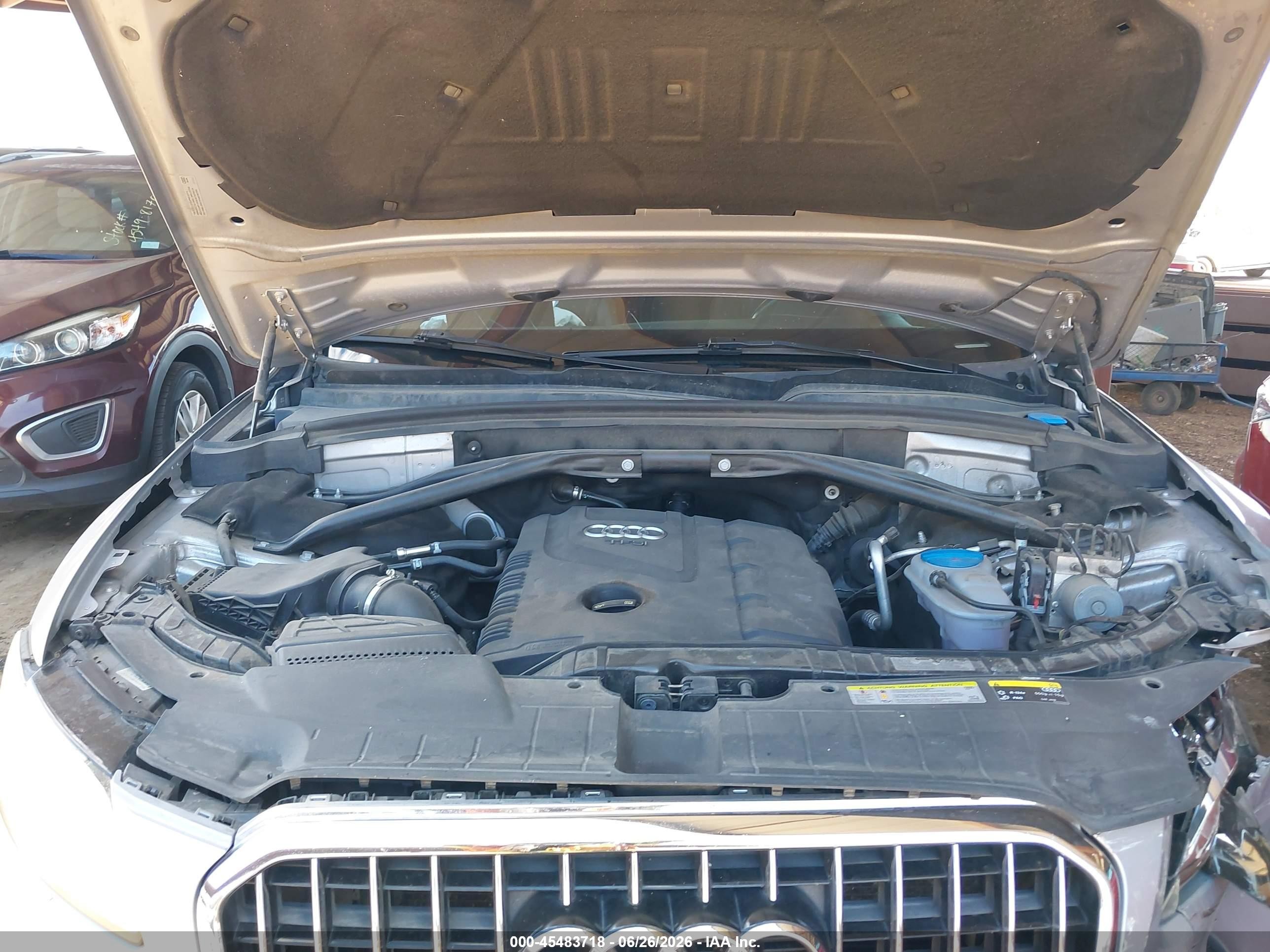 2015 Audi Q5 2.0t Premium Silver vin: WA1LFAFP9FA076772