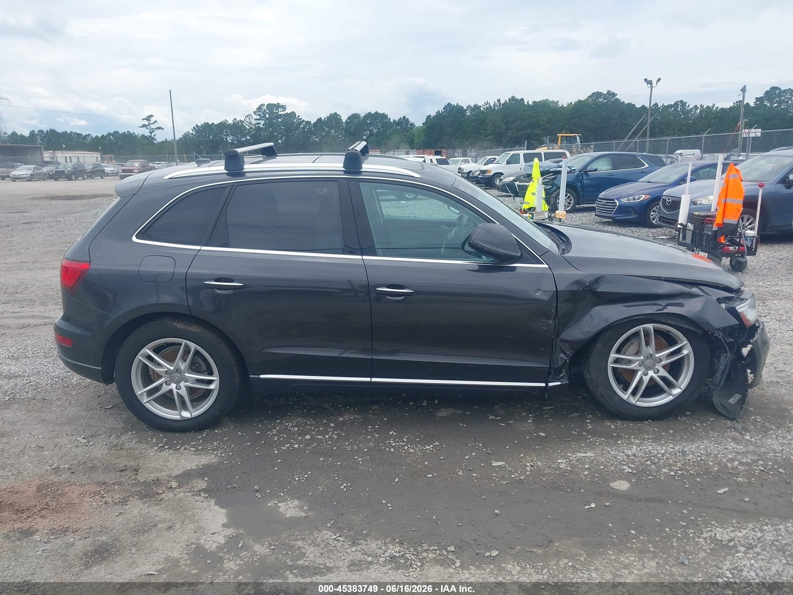 2015 Audi Q5 2.0t Premium Gray vin: WA1LFAFP9FA085178