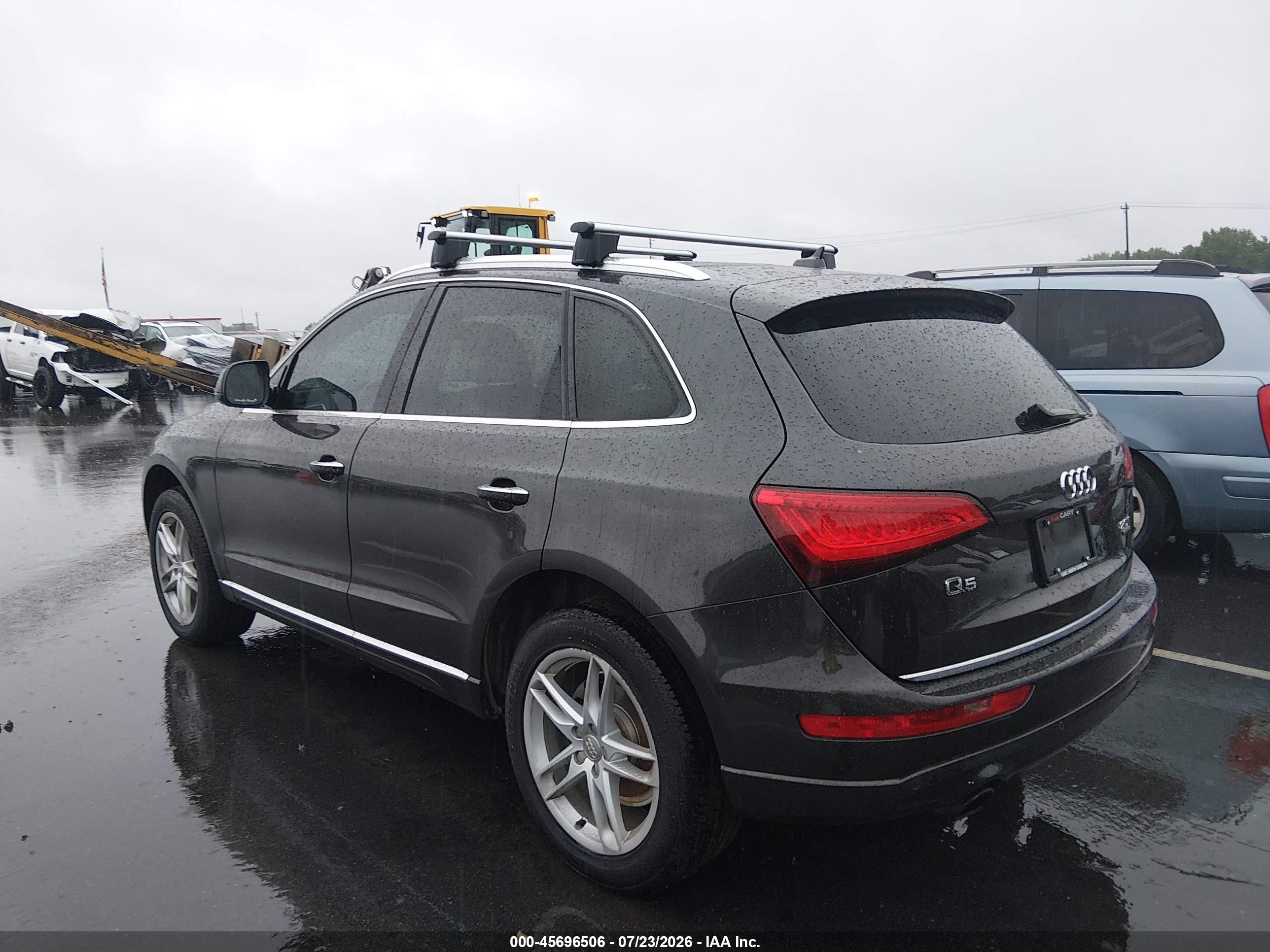 2015 Audi Q5 2.0t Premium Gray vin: WA1LFAFP9FA102657