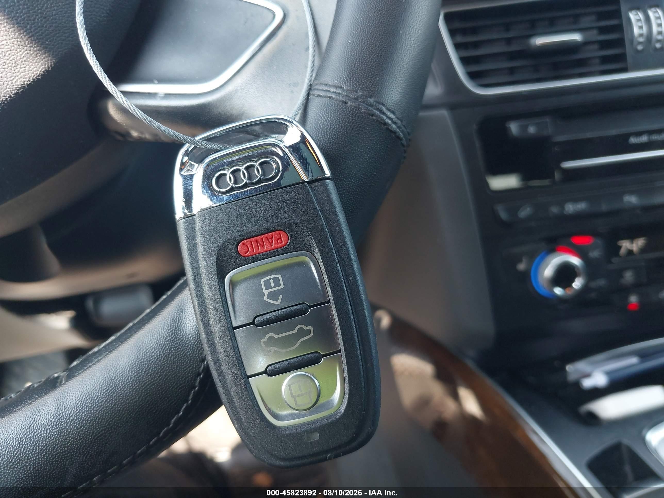 2015 Audi Q5 2.0t Premium Blue vin: WA1LFAFP9FA124979