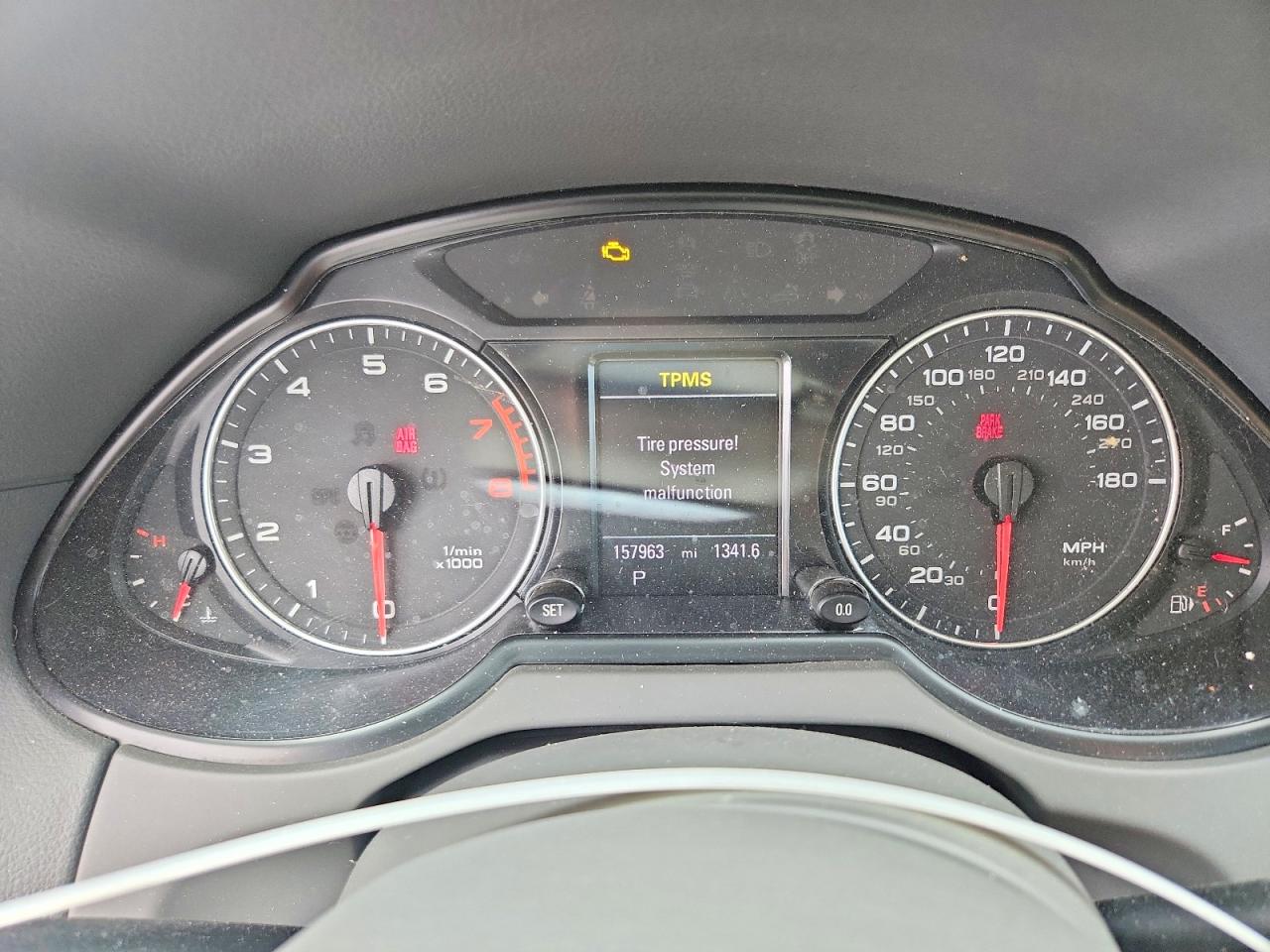 2011 Audi Q5 Premium Plus Silver vin: WA1LFAFPXBA043371
