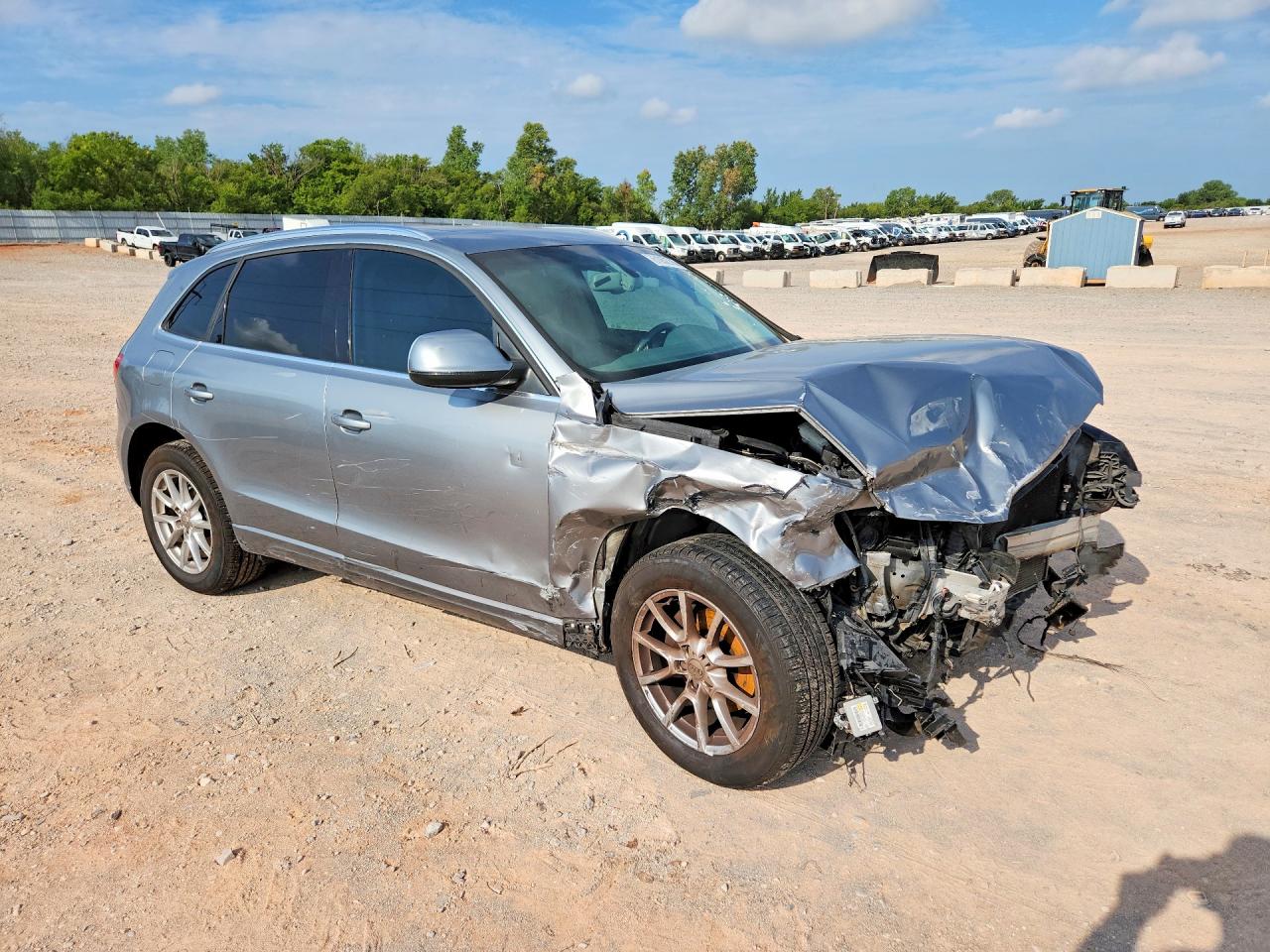 2011 Audi Q5 Premium Plus Silver vin: WA1LFAFPXBA043371