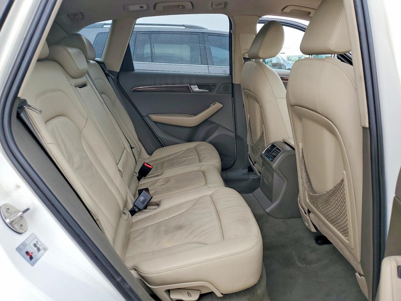 2011 Audi Q5 Premium Plus White vin: WA1LFAFPXBA050255