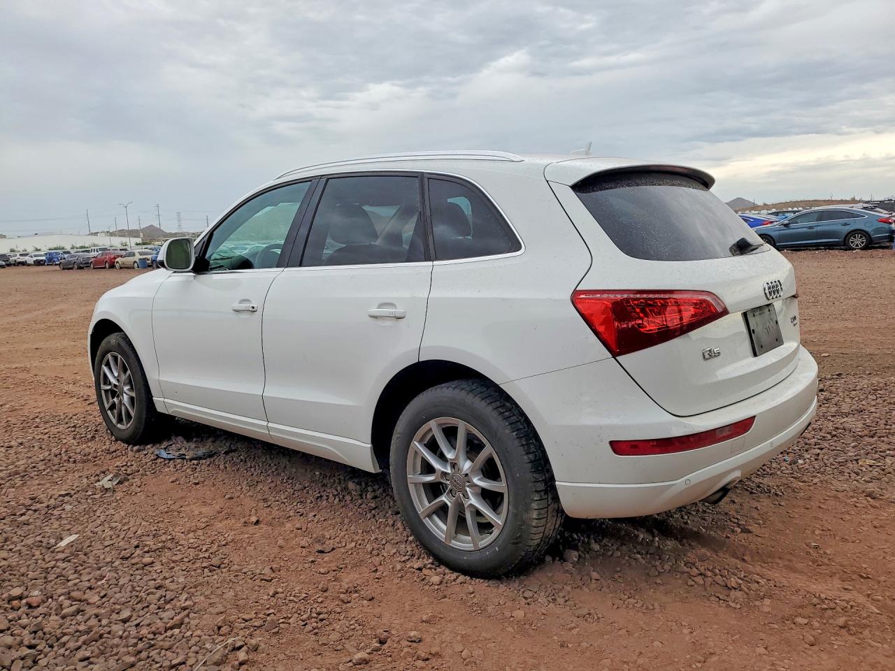 2011 Audi Q5 Premium Plus White vin: WA1LFAFPXBA050255