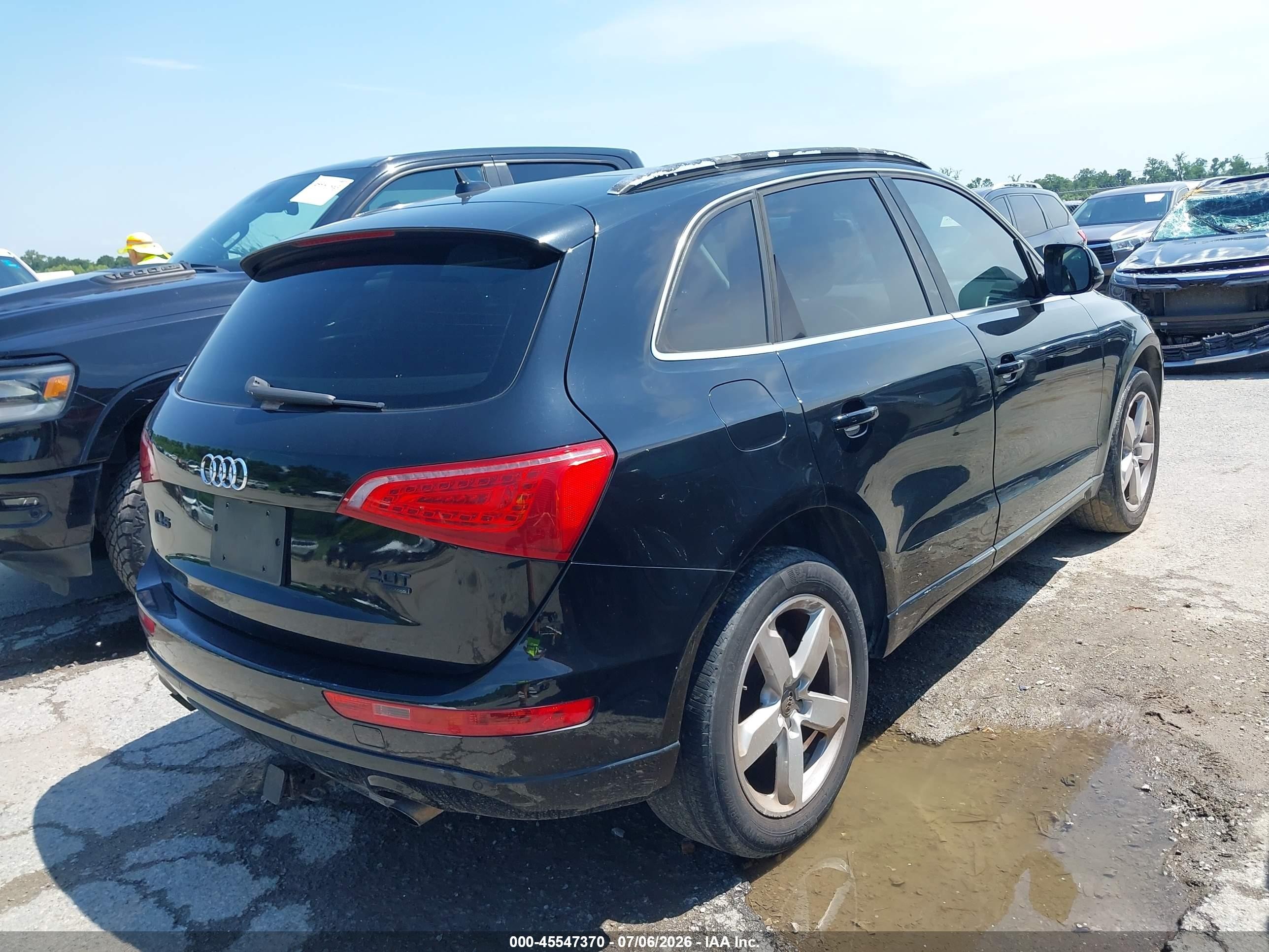 2011 Audi Q5 2.0t Premium Black vin: WA1LFAFPXBA069629