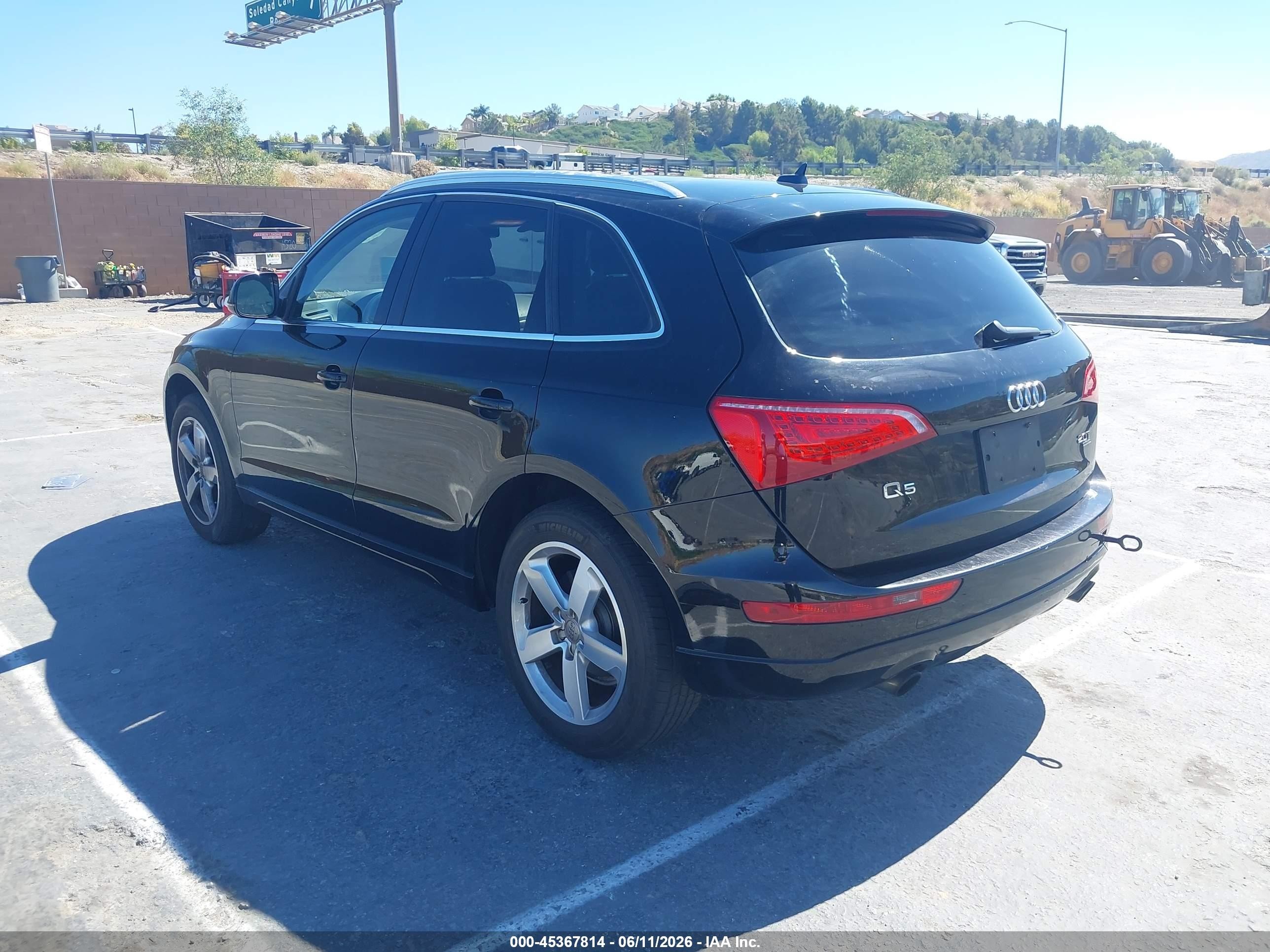 2012 Audi Q5 2.0t Premium Black vin: WA1LFAFPXCA002482