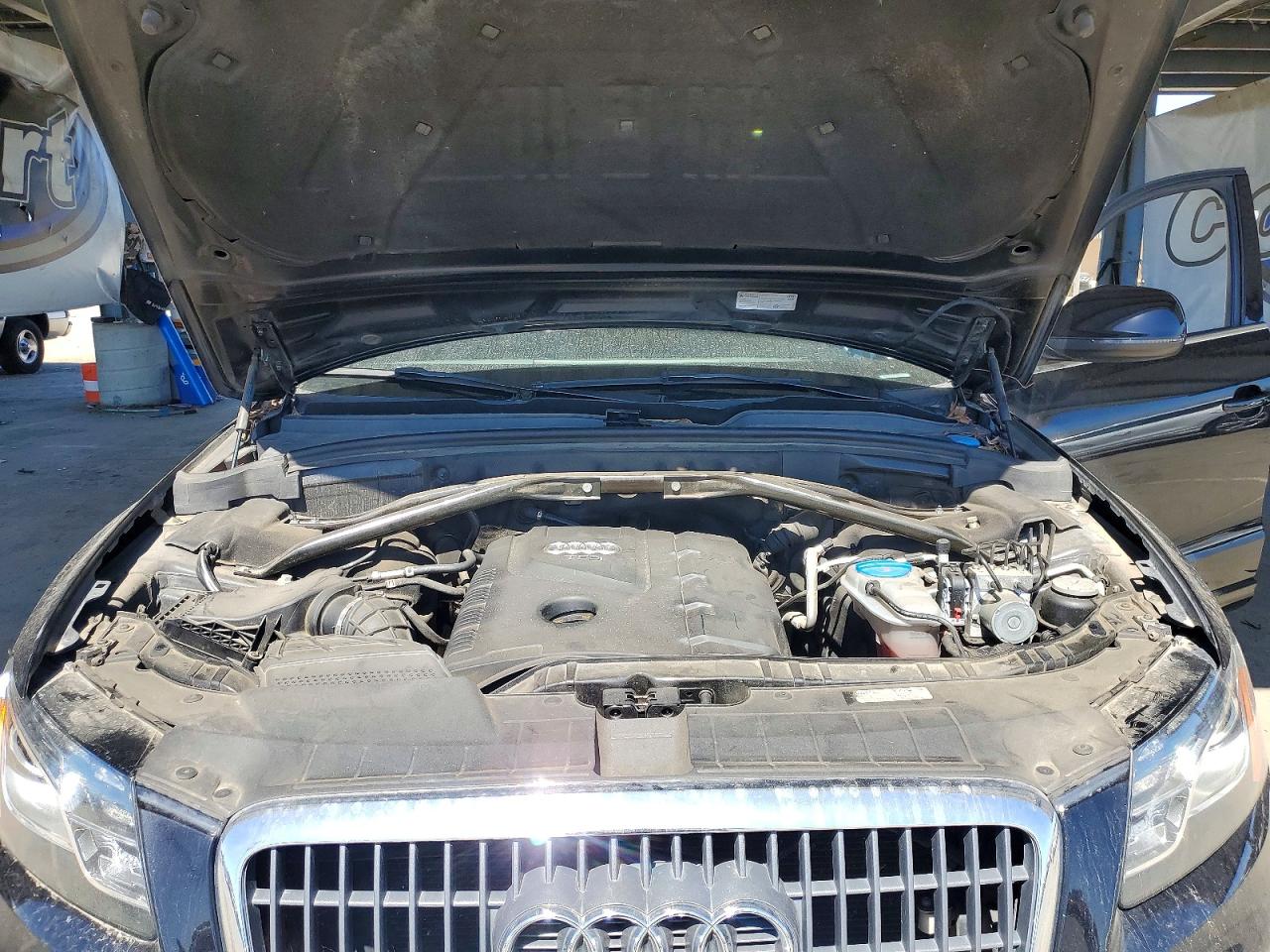 2012 Audi Q5 Premium Plus Черный vin: WA1LFAFPXCA005494
