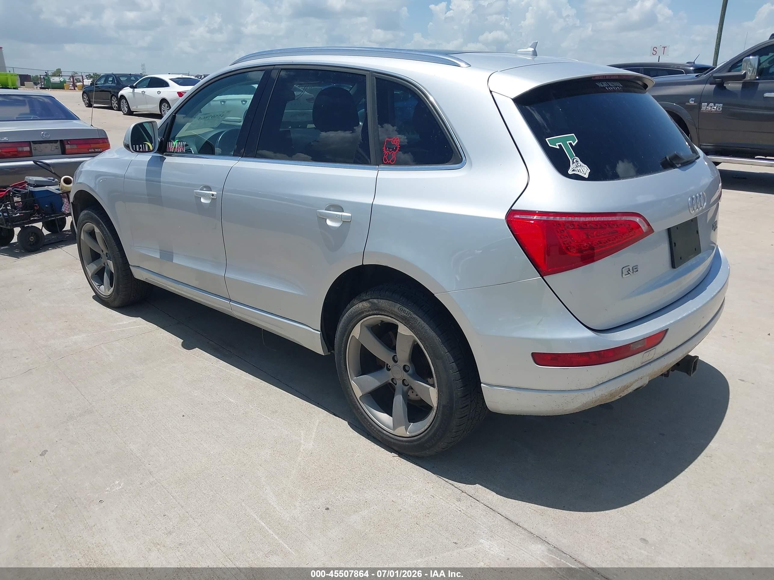 2012 Audi Q5 2.0t Premium Silver vin: WA1LFAFPXCA097240