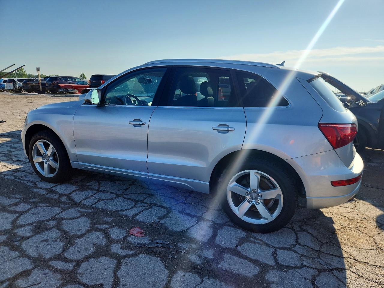 2012 Audi Q5 Premium Plus Silver vin: WA1LFAFPXCA122332