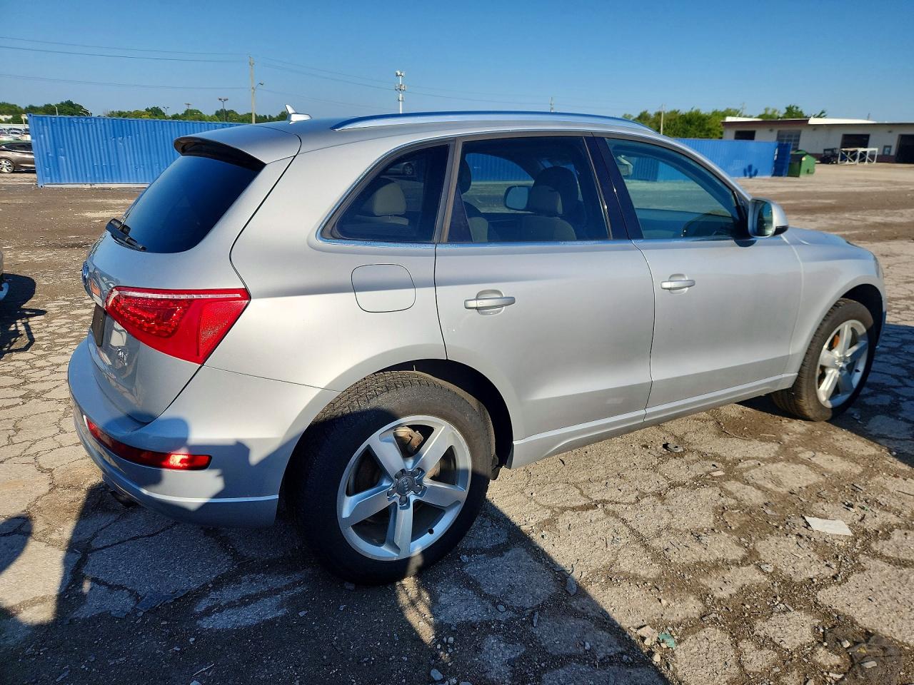 2012 Audi Q5 Premium Plus Silver vin: WA1LFAFPXCA122332