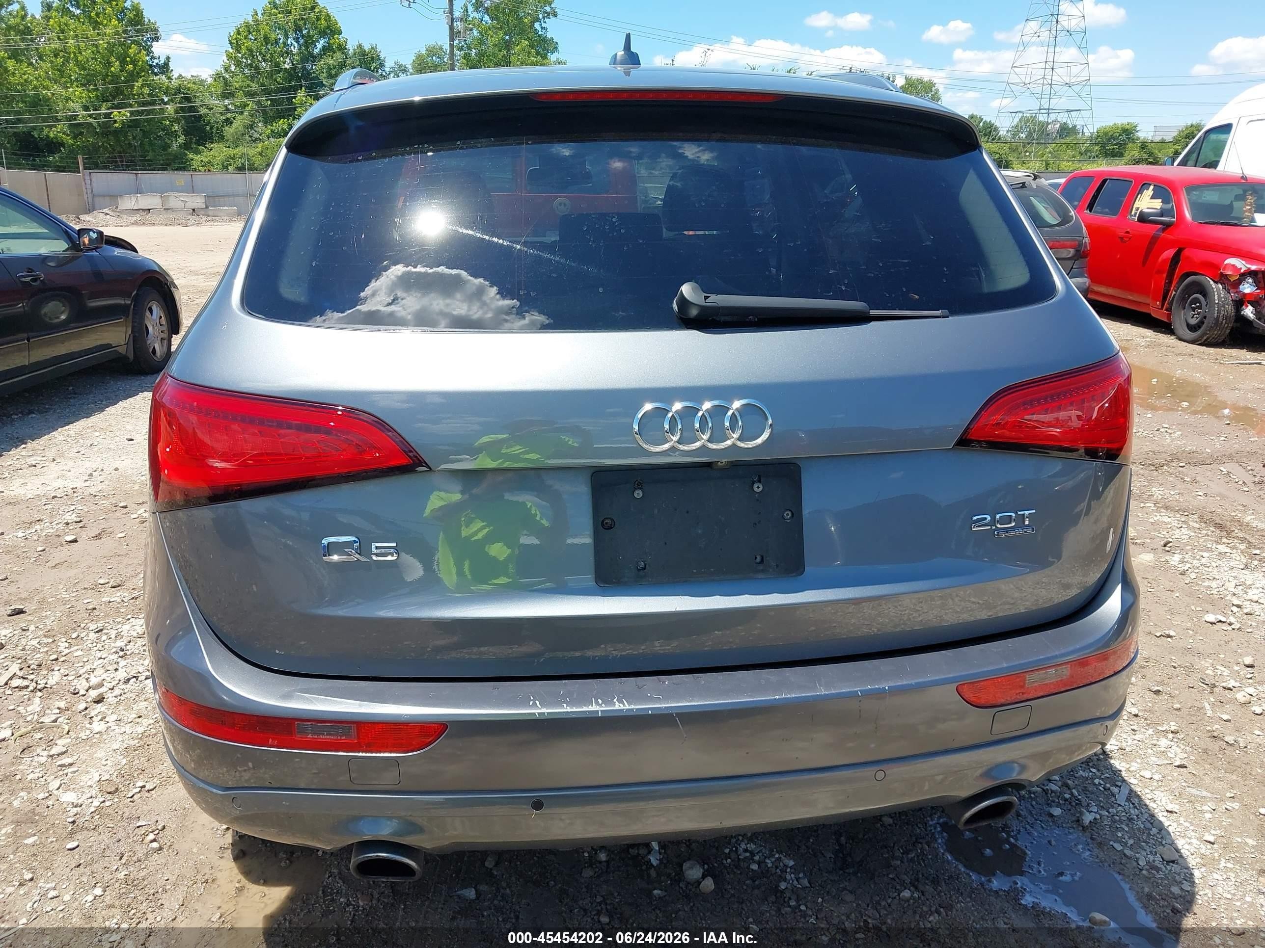 2013 Audi Q5 2.0t Premium Серый vin: WA1LFAFPXDA009630