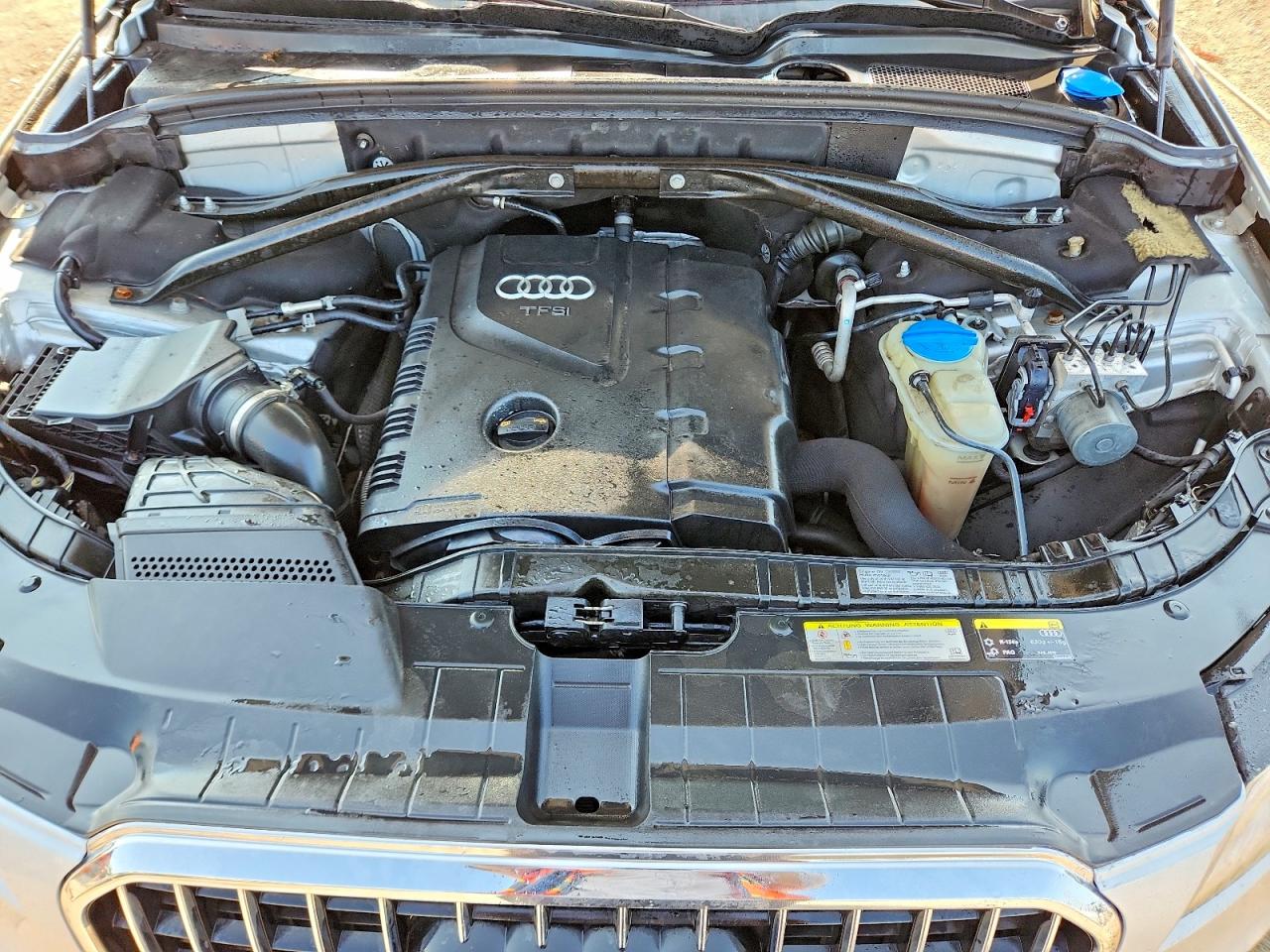 2013 Audi Q5 Premium Plus Серебряный vin: WA1LFAFPXDA047097