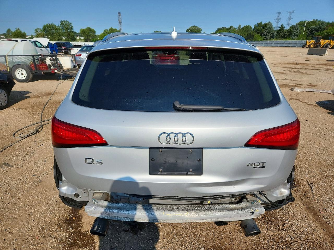 2013 Audi Q5 Premium Plus Серебряный vin: WA1LFAFPXDA047097