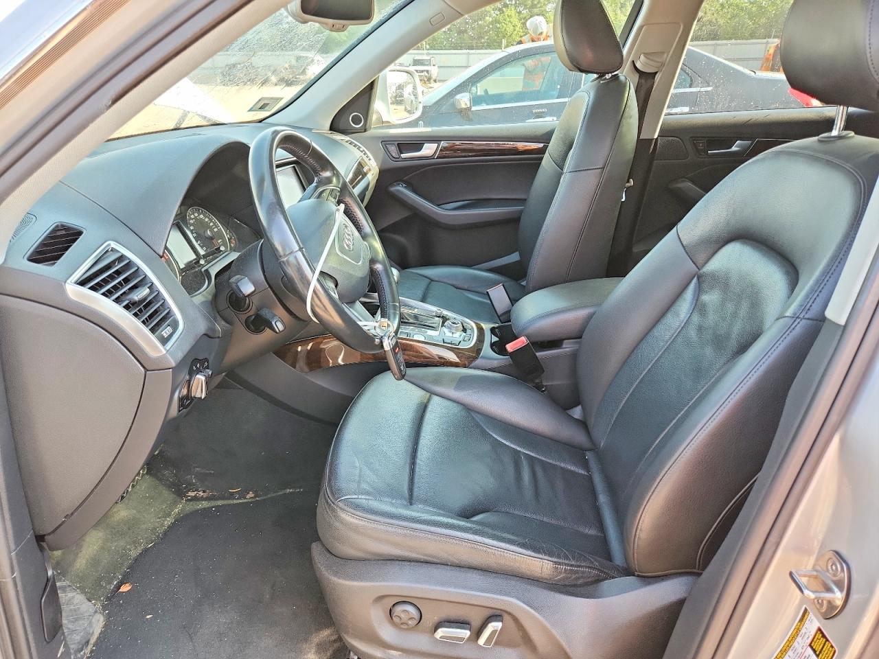 2013 Audi Q5 Premium Plus Серебряный vin: WA1LFAFPXDA047097