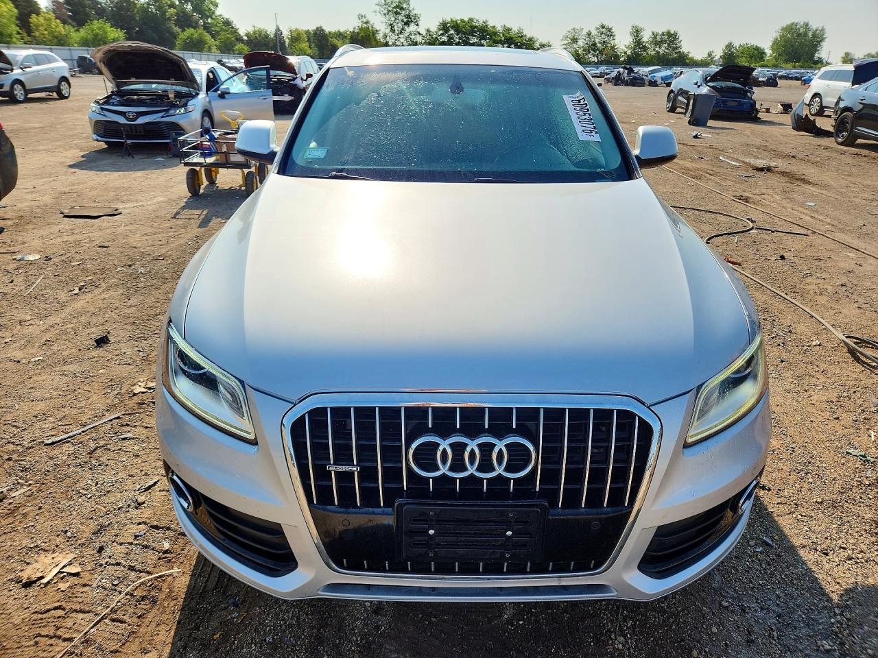 2013 Audi Q5 Premium Plus Серебряный vin: WA1LFAFPXDA047097