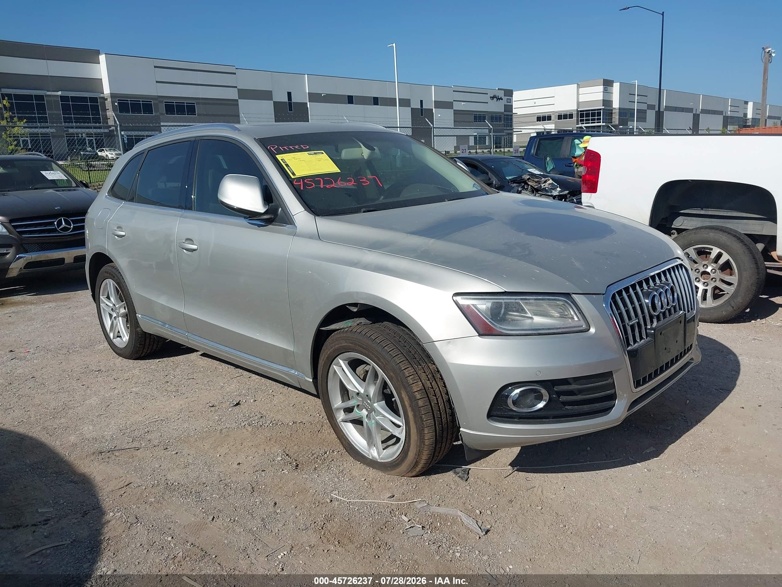 2013 Audi Q5 2.0t Premium Champagne vin: WA1LFAFPXDA088197