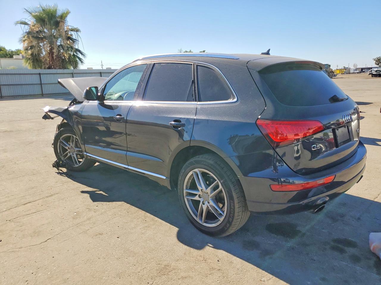2014 Audi Q5 Premium Plus Black vin: WA1LFAFPXEA013470