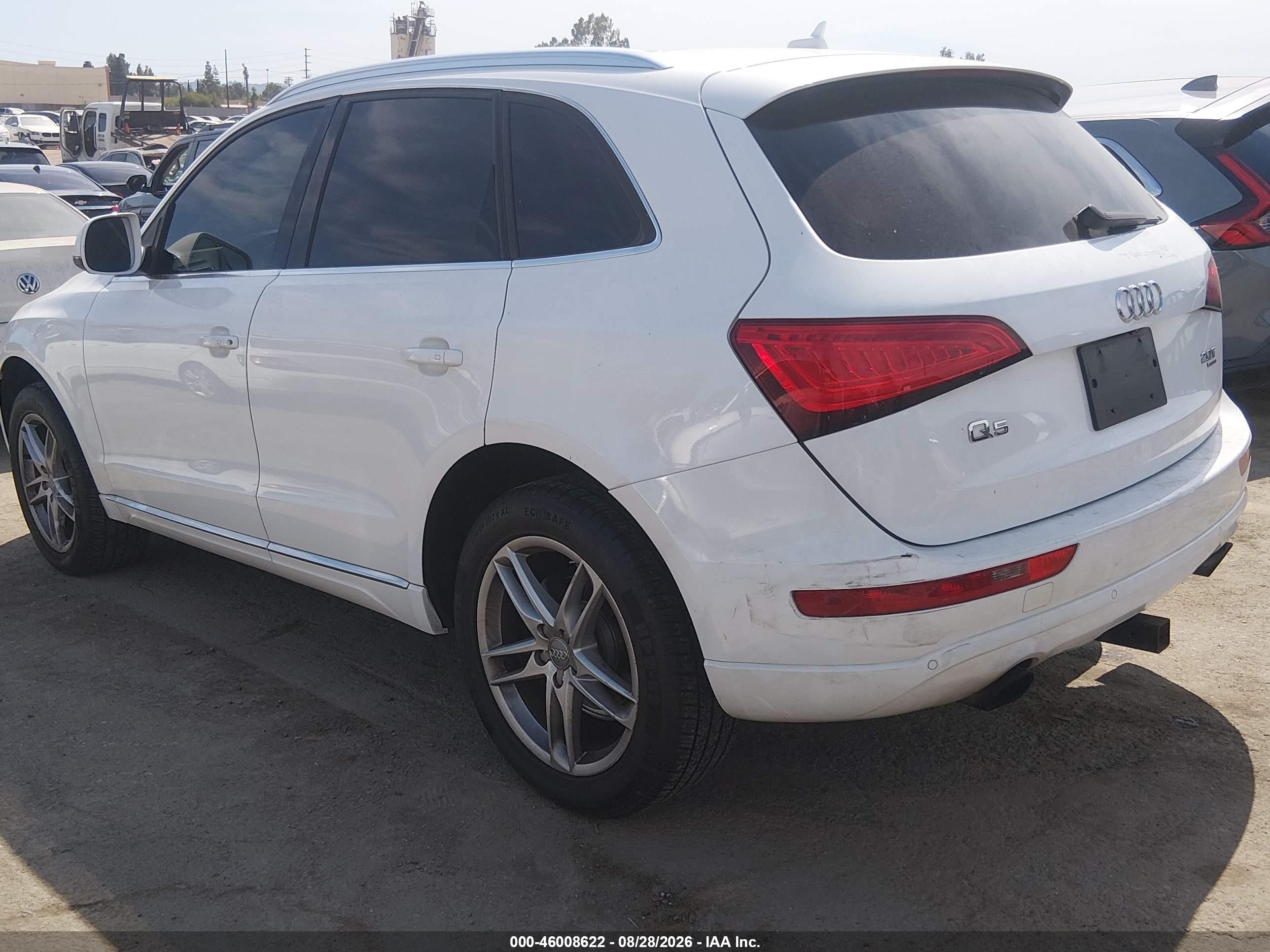 2014 Audi Q5 2.0t Premium White vin: WA1LFAFPXEA013680