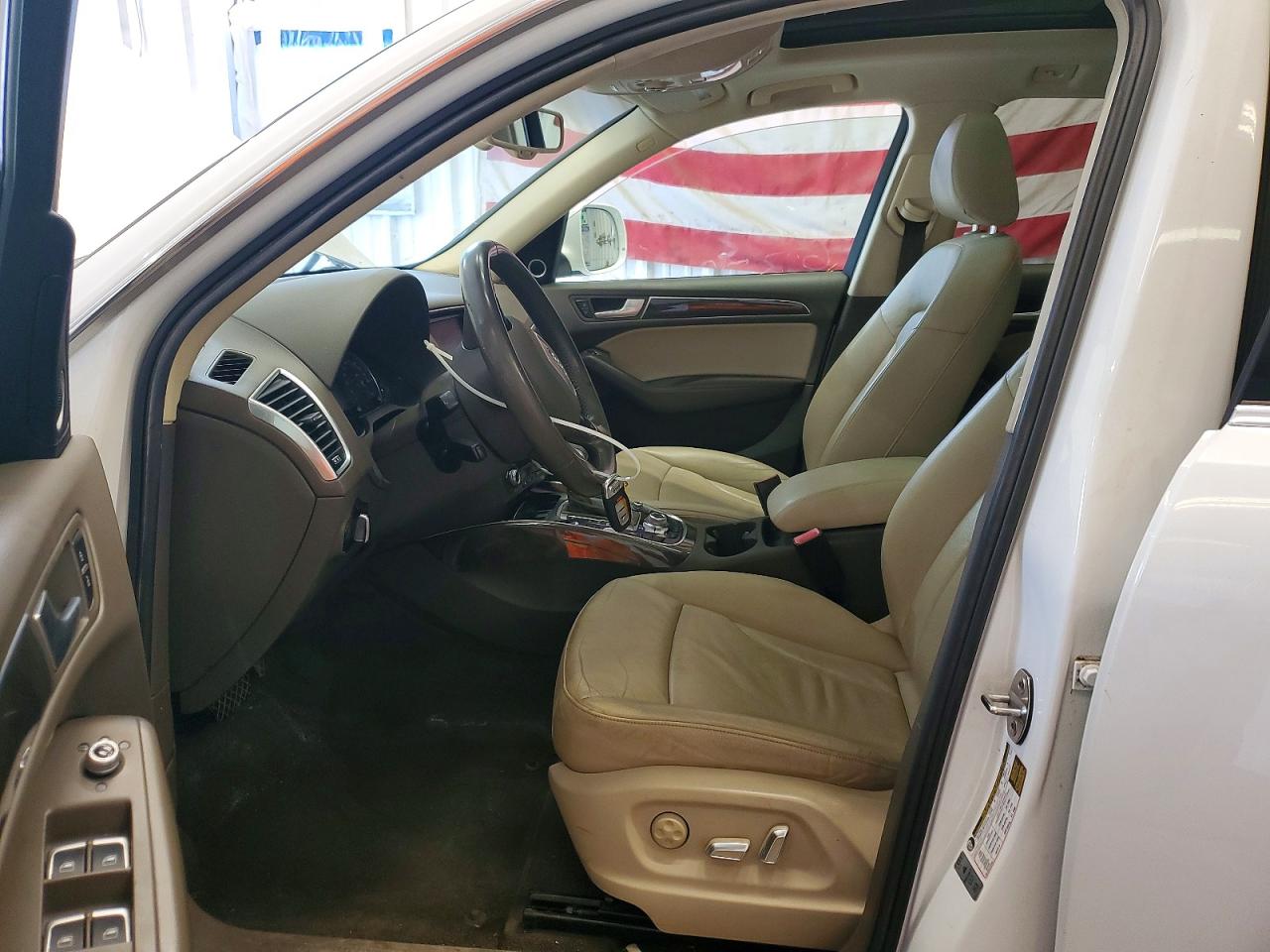 2014 Audi Q5 Premium Plus White vin: WA1LFAFPXEA047232