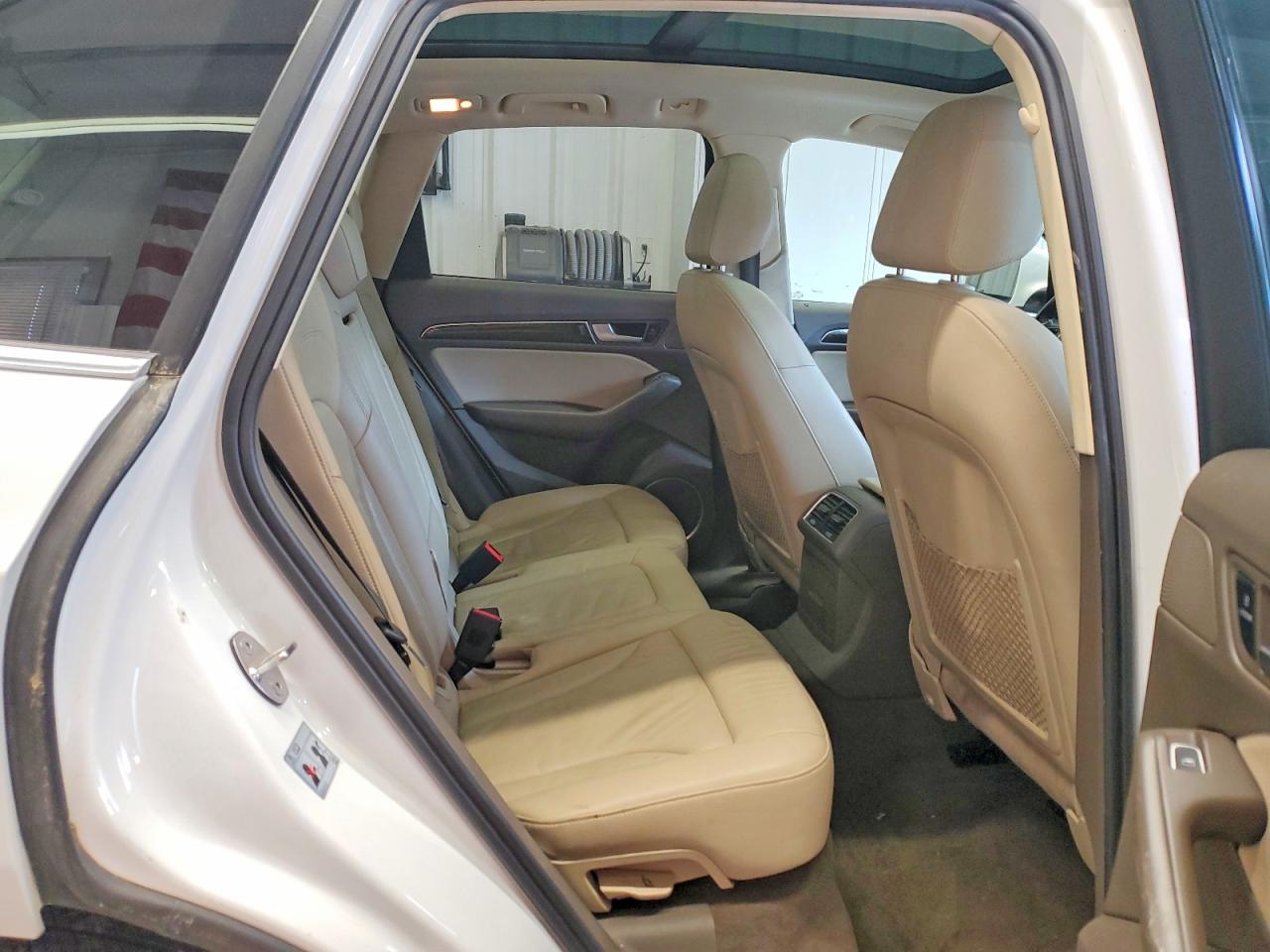 2014 Audi Q5 Premium Plus White vin: WA1LFAFPXEA047232