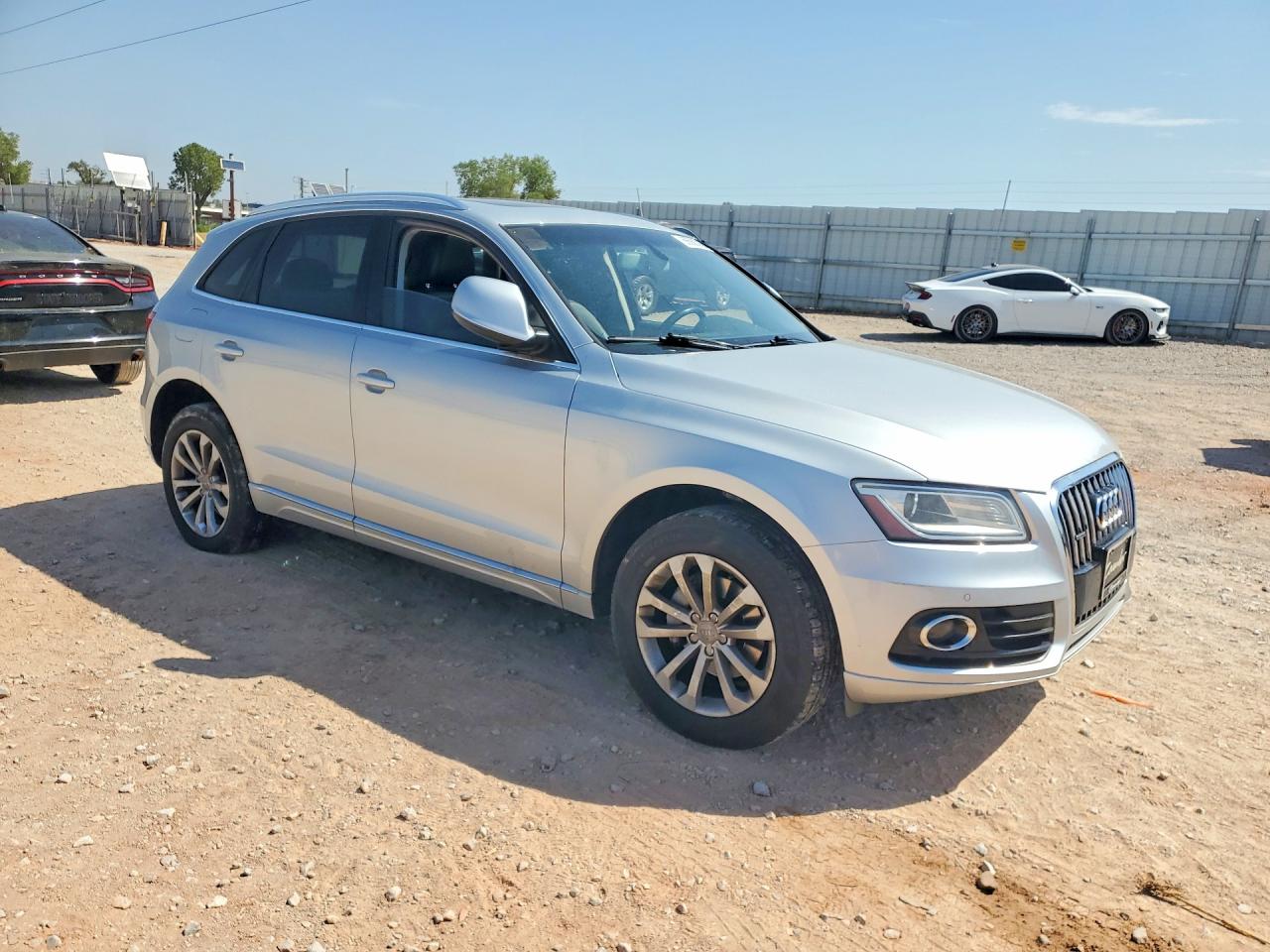 2014 Audi Q5 Premium Plus Серебряный vin: WA1LFAFPXEA058201