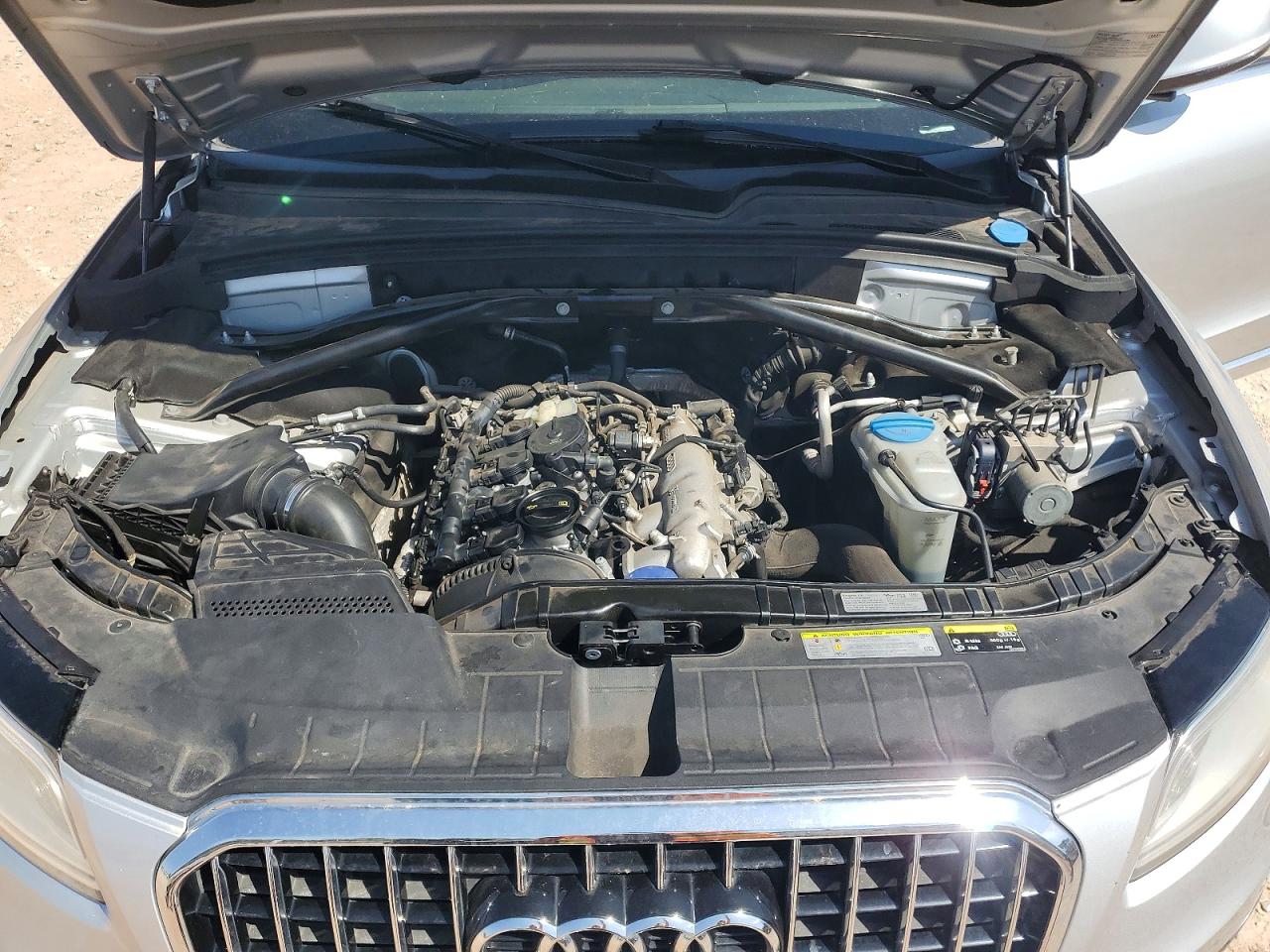 2014 Audi Q5 Premium Plus Серебряный vin: WA1LFAFPXEA058201