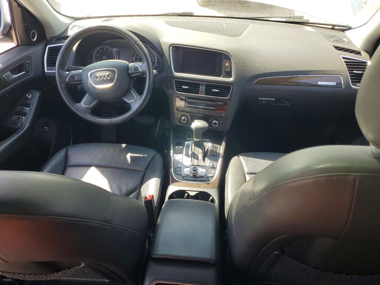 2014 Audi Q5 Premium Plus Серебряный vin: WA1LFAFPXEA058201
