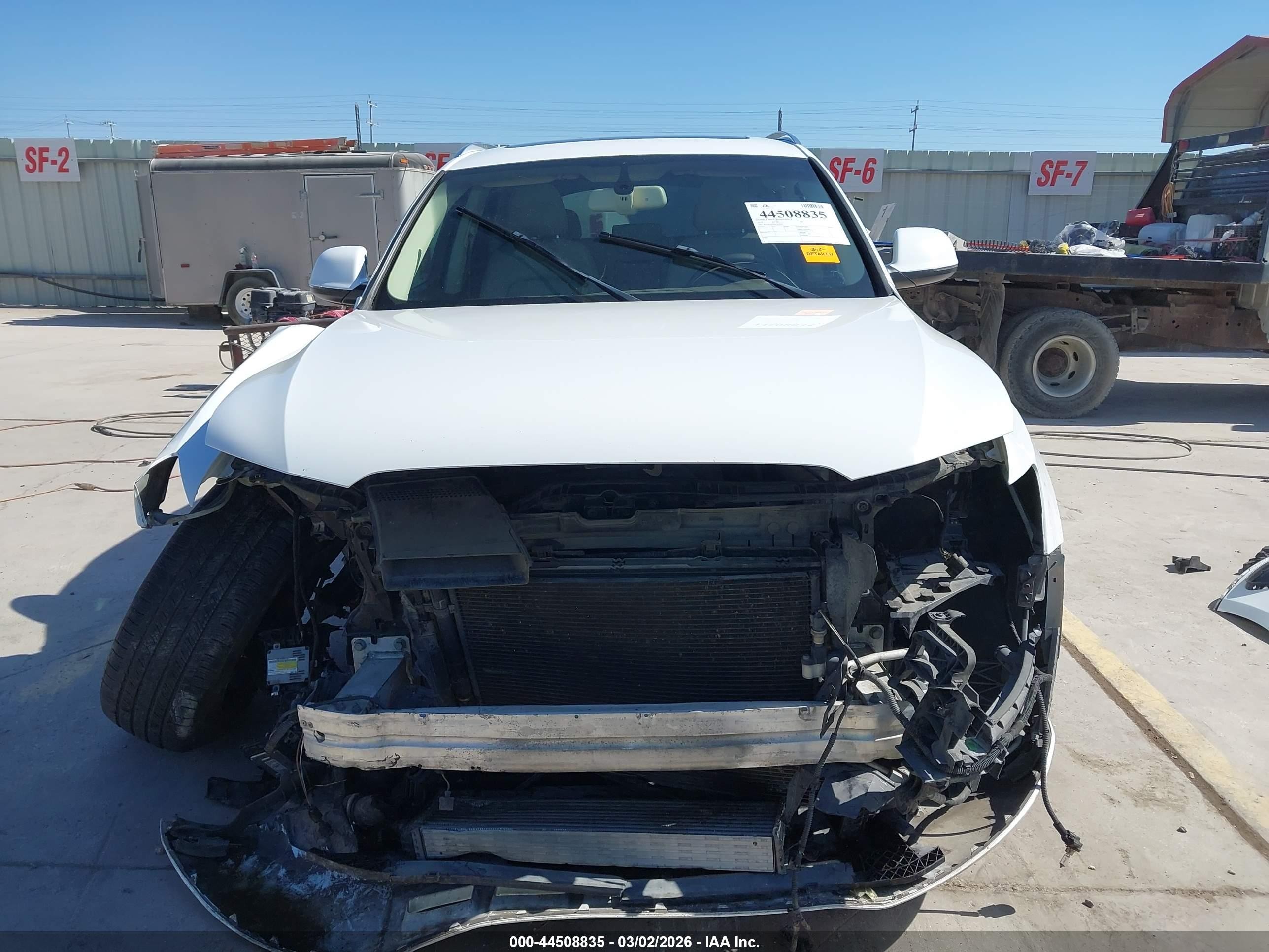 2014 Audi Q5 2.0t Premium White vin: WA1LFAFPXEA060689