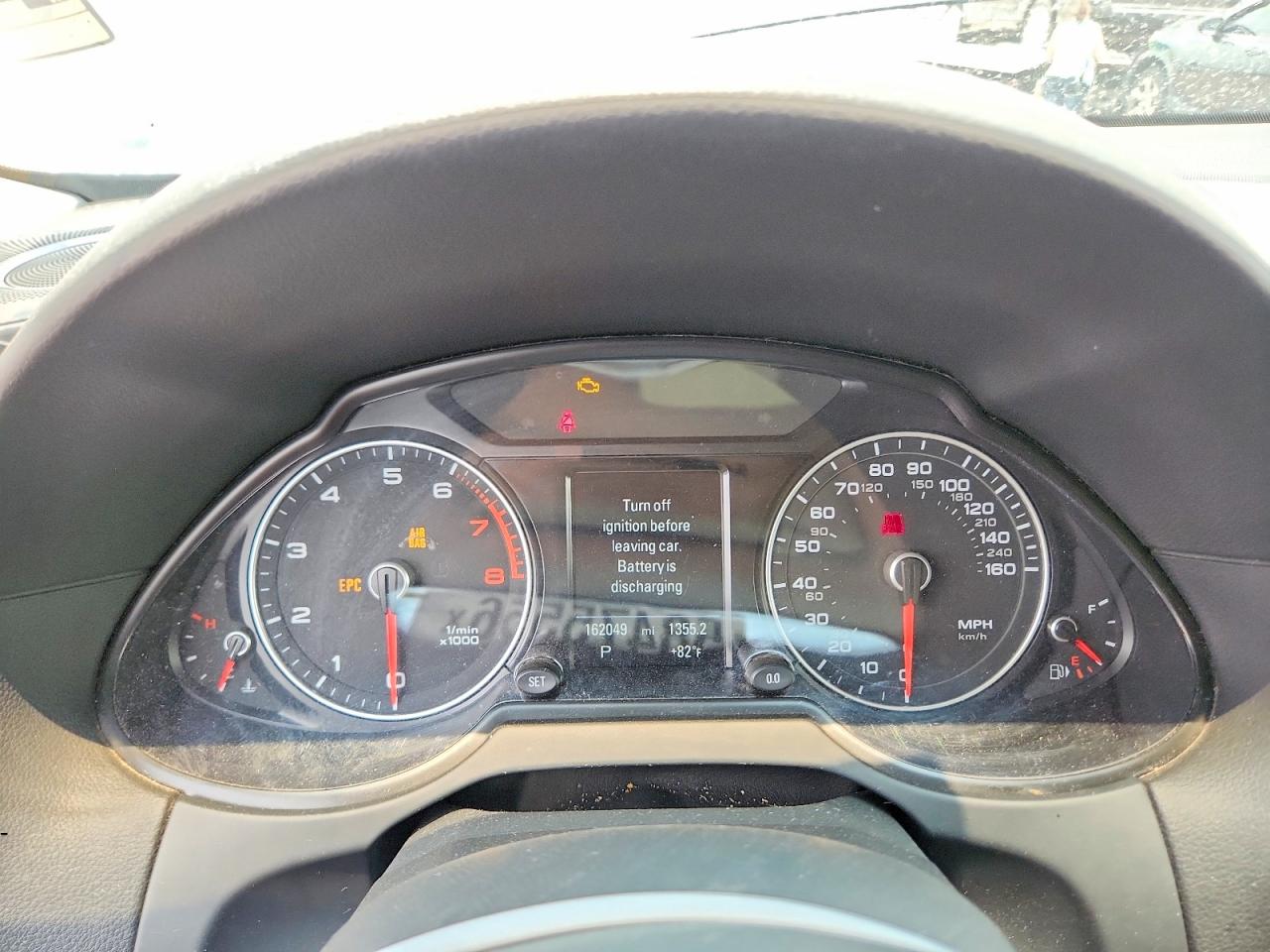 2014 Audi Q5 Premium Plus Черный vin: WA1LFAFPXEA067335